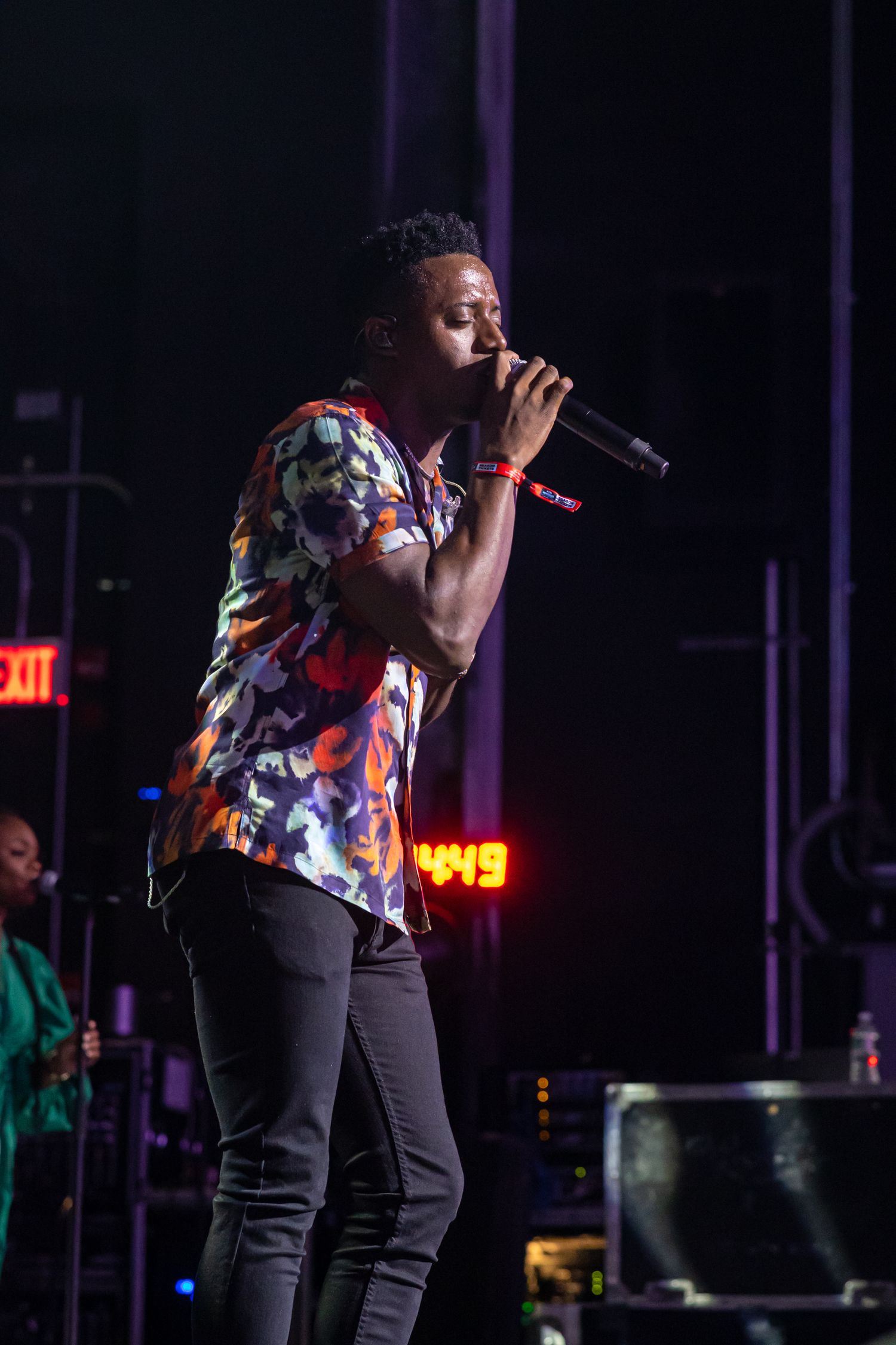 Concert and live performance photography capturing high-energy moments, stage presence, and audience emotion with cinematic detail.
