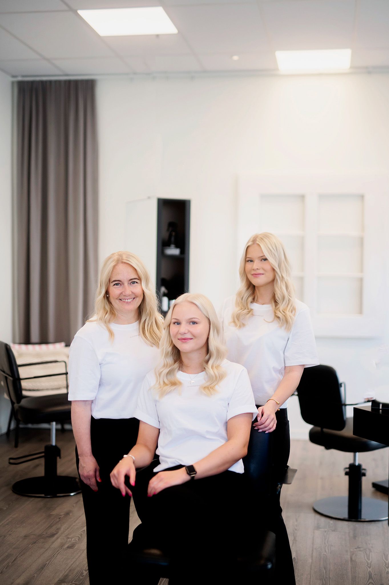 Tjejerna på Studio Hair Art Motala