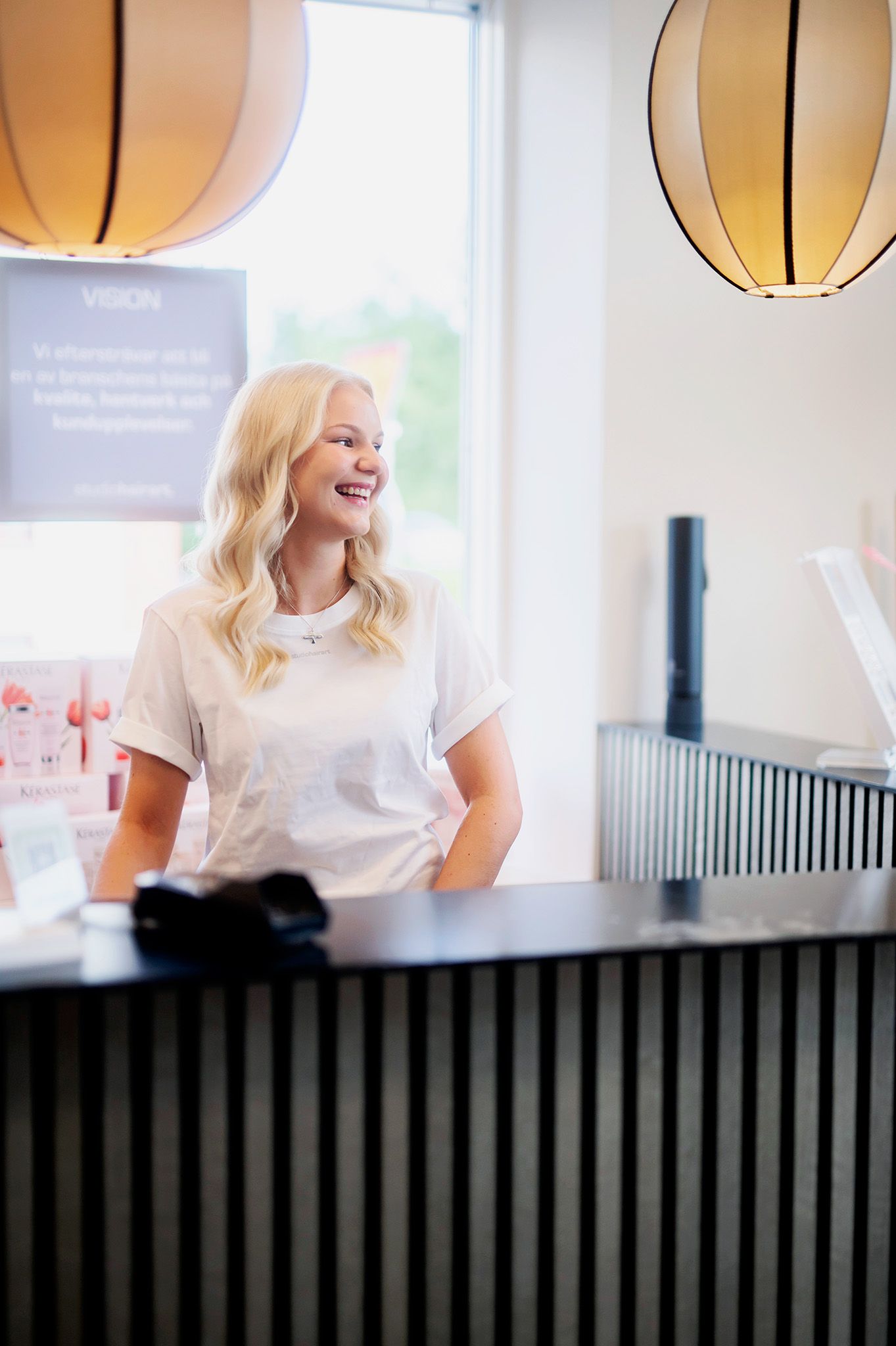Alma på Studio Hair Art Motala