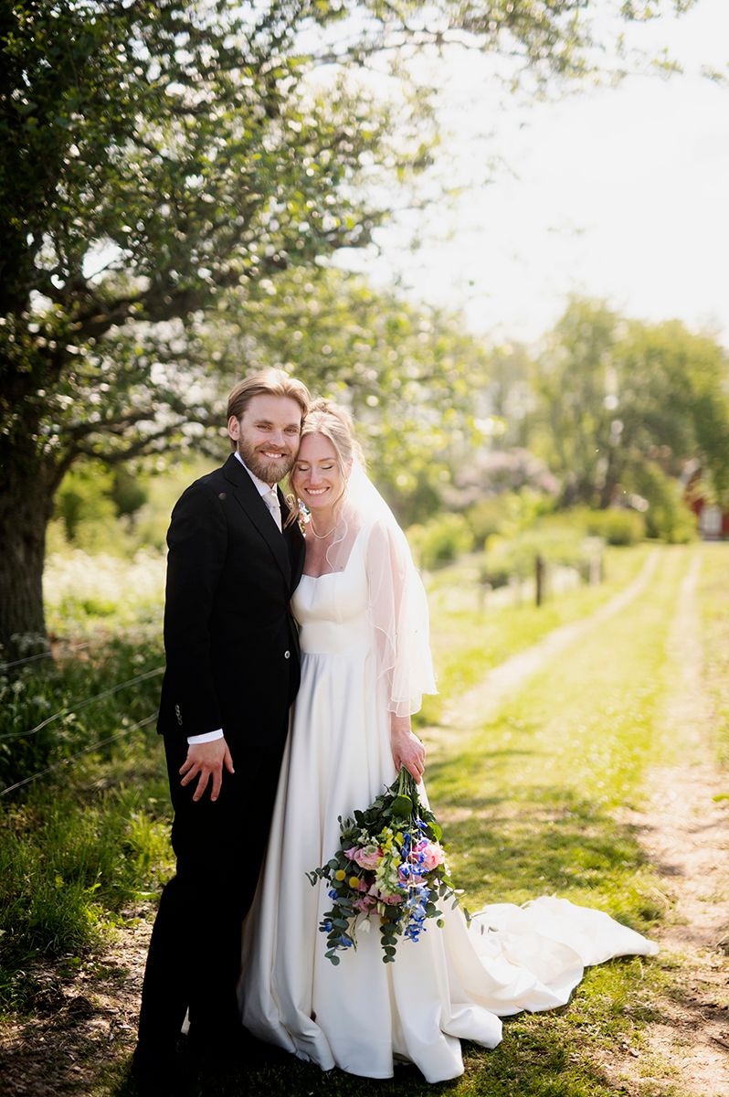 Brudpar porträtt vid Omberg, Östergötland
