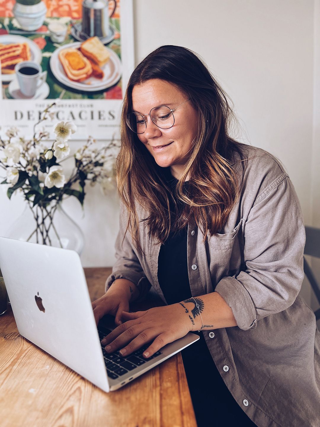 Petra Leandersson jobbar på en ny hemsida åt kund