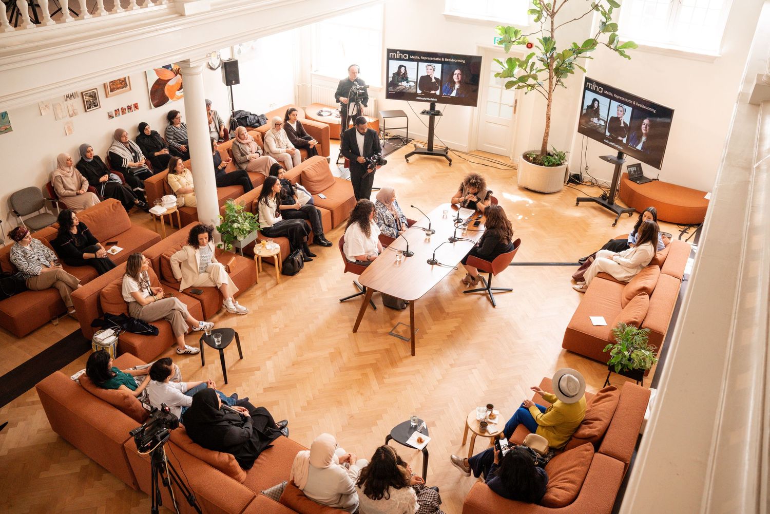 Evenement fotografie en videografie, zakelijk, corporate, Nederland Zuid-Holland, Noord-Holland, Utrecht, Noord-Brabant, Zeeland, Gelderland