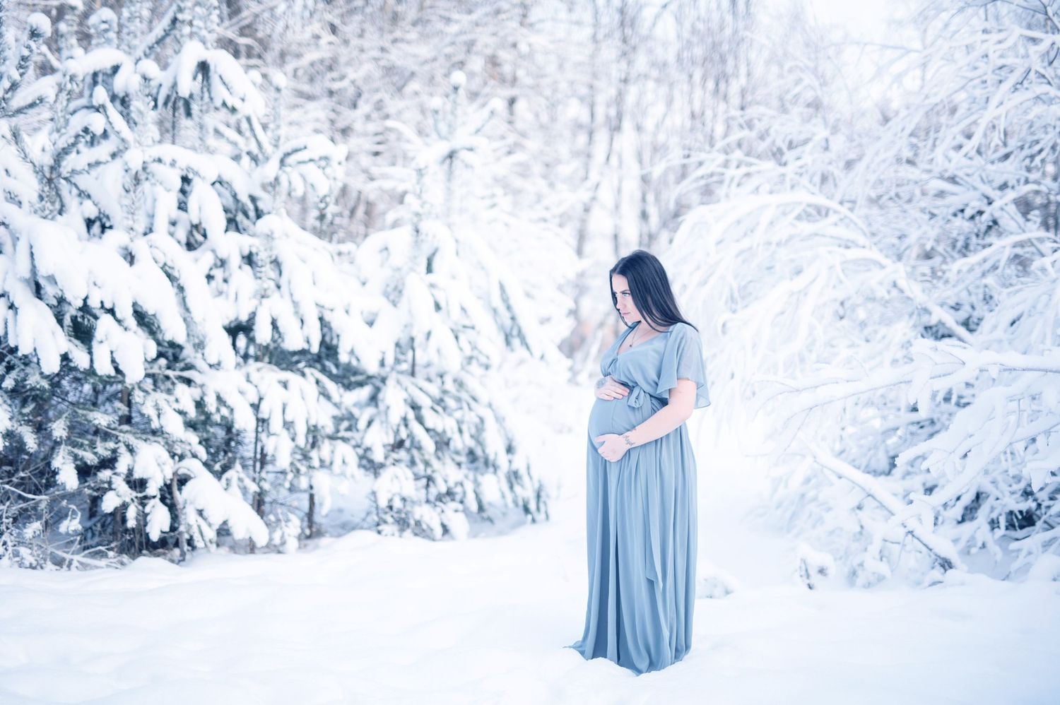 Gravidfotografering i snön