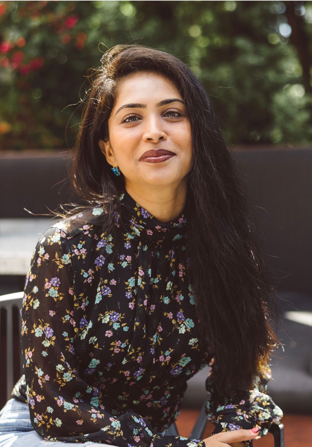 mayuri smudre a newborn & maternity photographer at Bothell