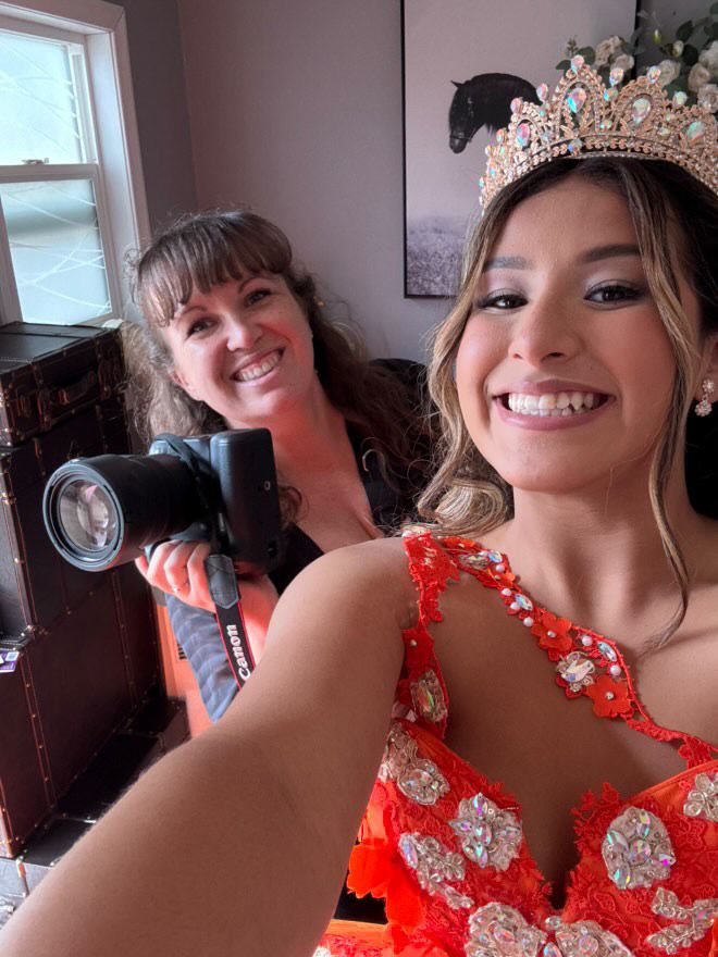 Hilary and gorgeous quince, Gabby, stop for a selfie before her party in San Jacinto