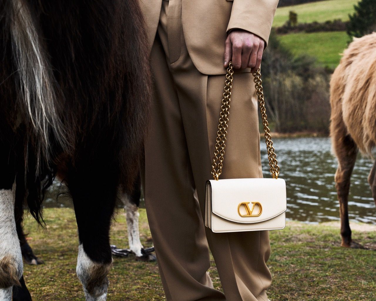 An editorial photography story Shot by Mathis Dieudonné for a store call 