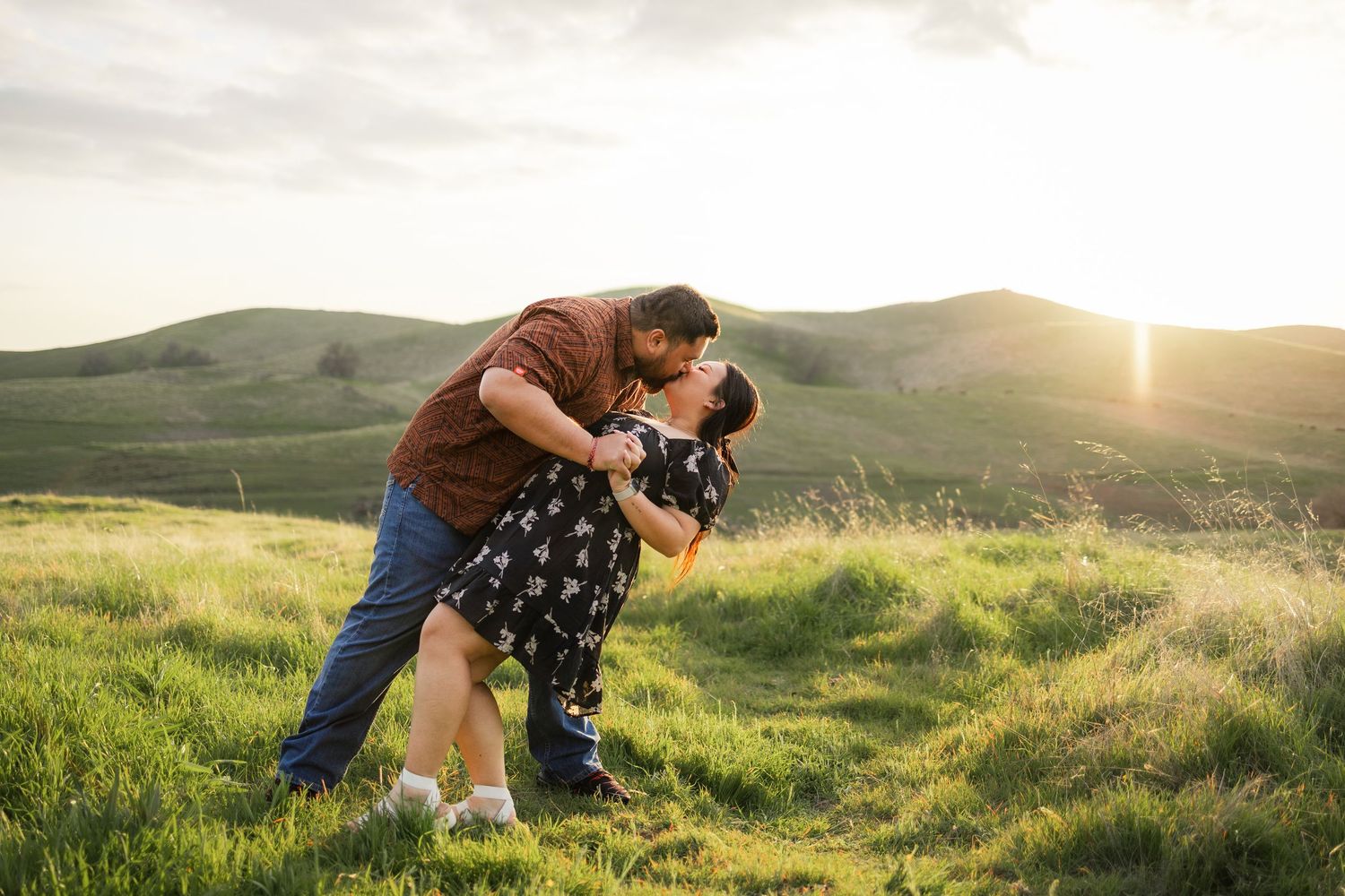 Couples photos at Millerton Lake, Friant California