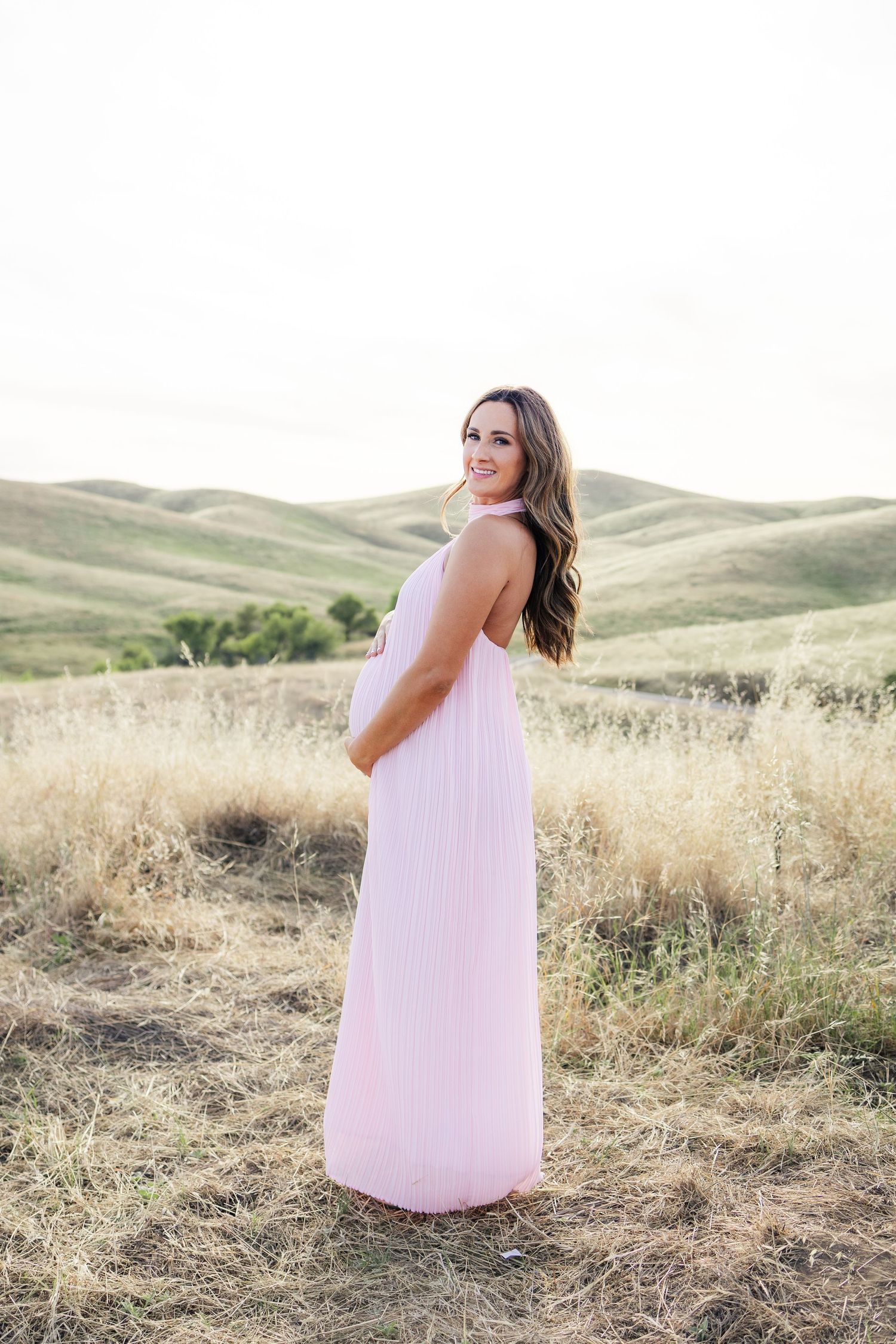 Maternity photos at Millerton Lake, Friant California