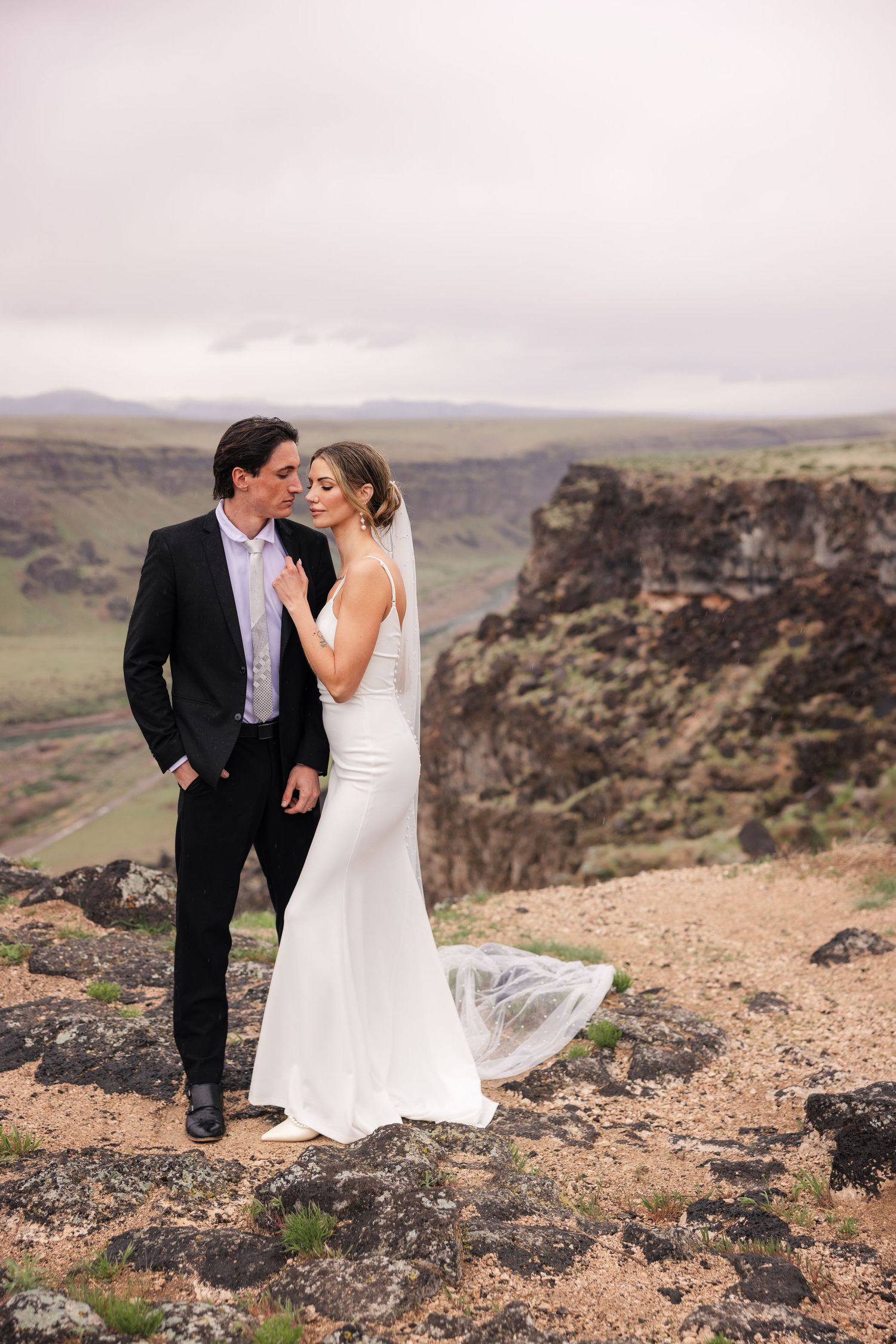 Editorial style elopement