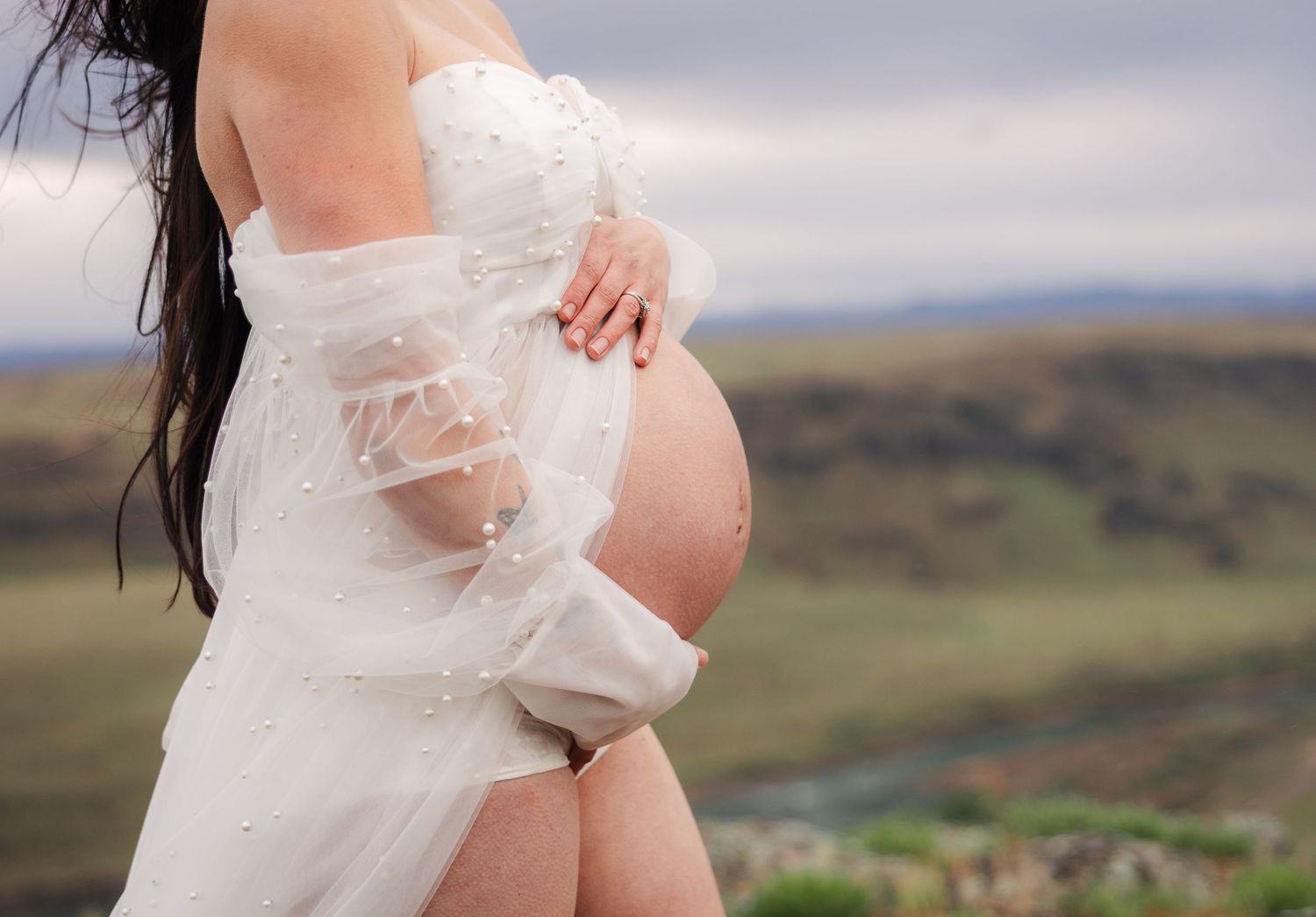 Maternity photos in Melba Idaho
