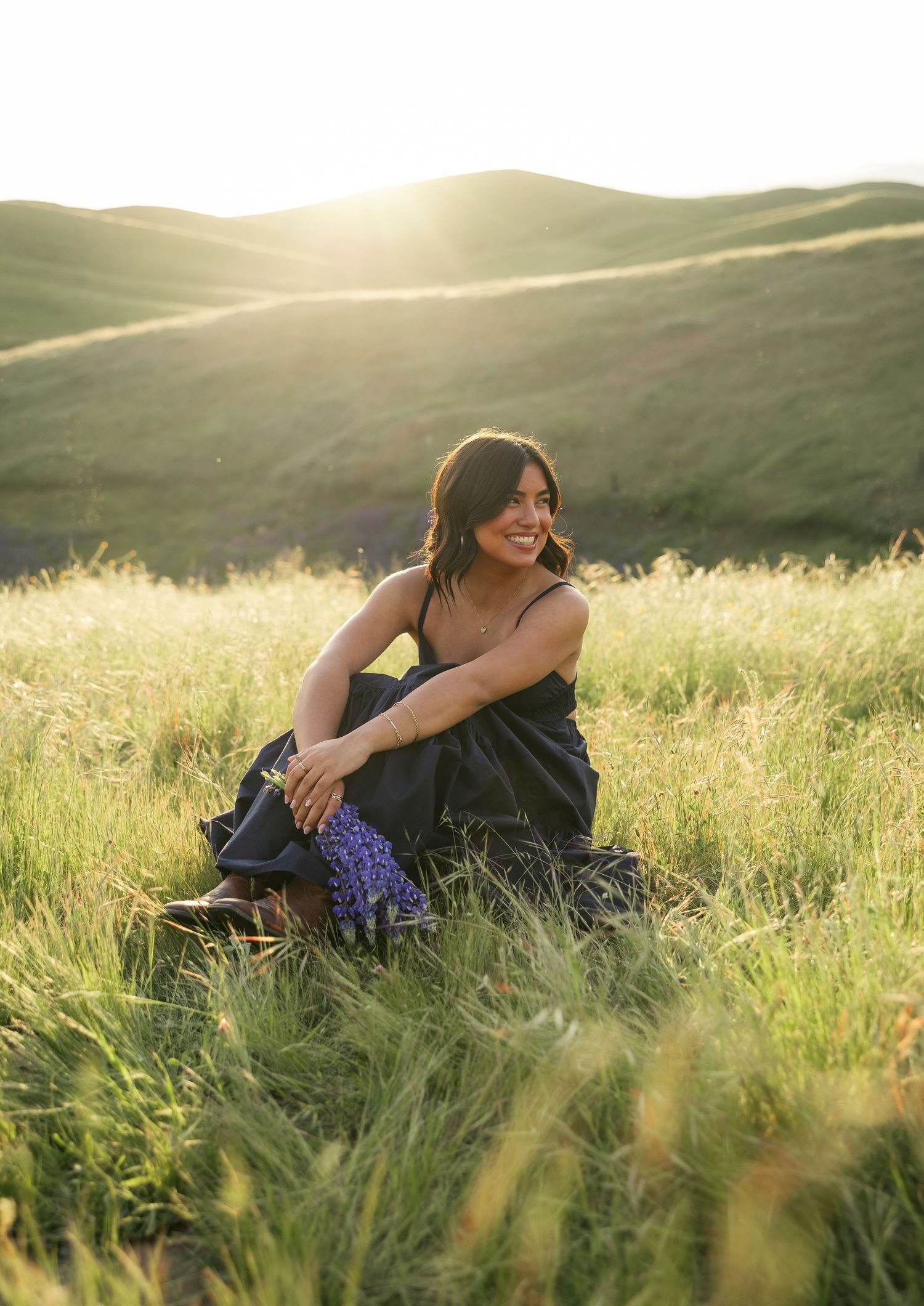 Senior portraits at Millerton Lake, CA by Baley Leighann photography