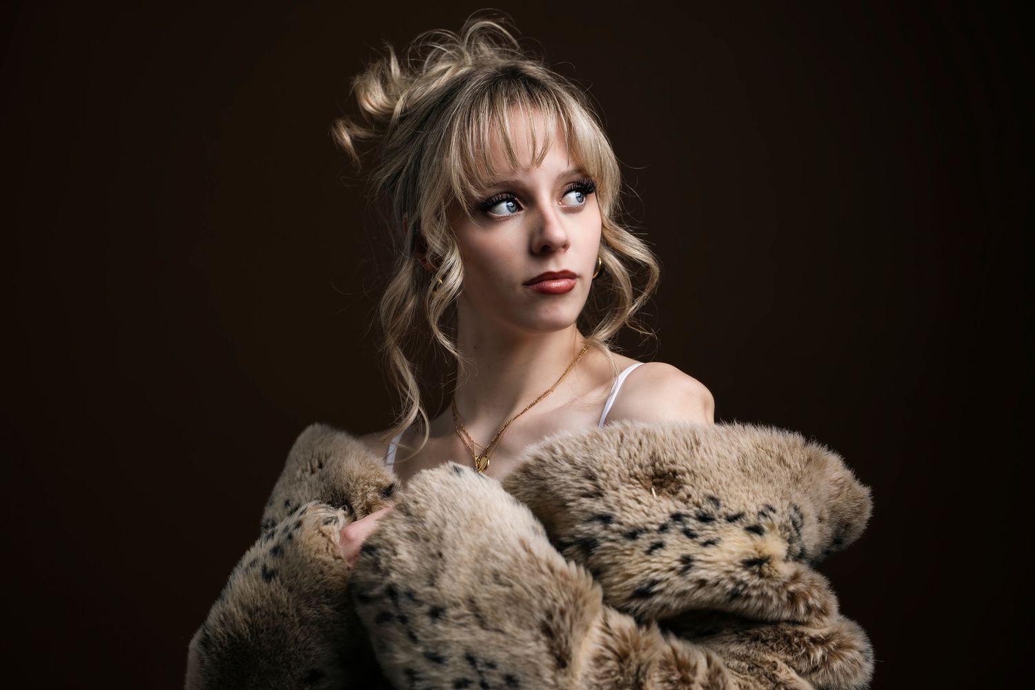 Professional in-studio fashion photography by PacaudsPhotos | Maddison Pacaud Photography in Oshawa, Durham Region and the GTA.