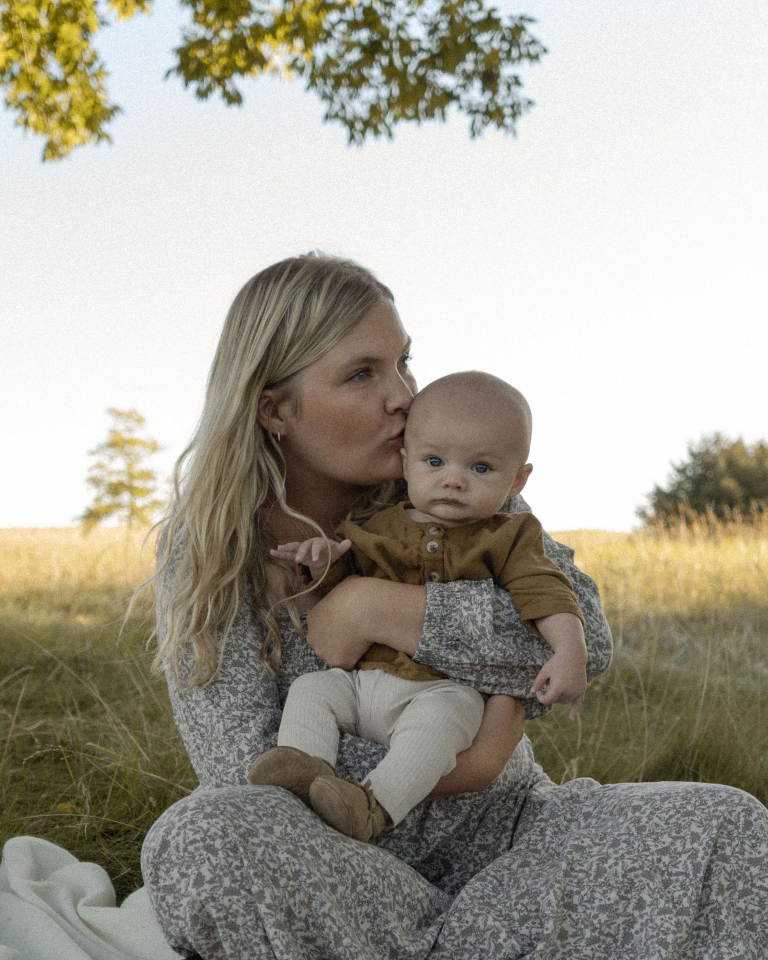 Film family photography. Wisconsin film photographer.