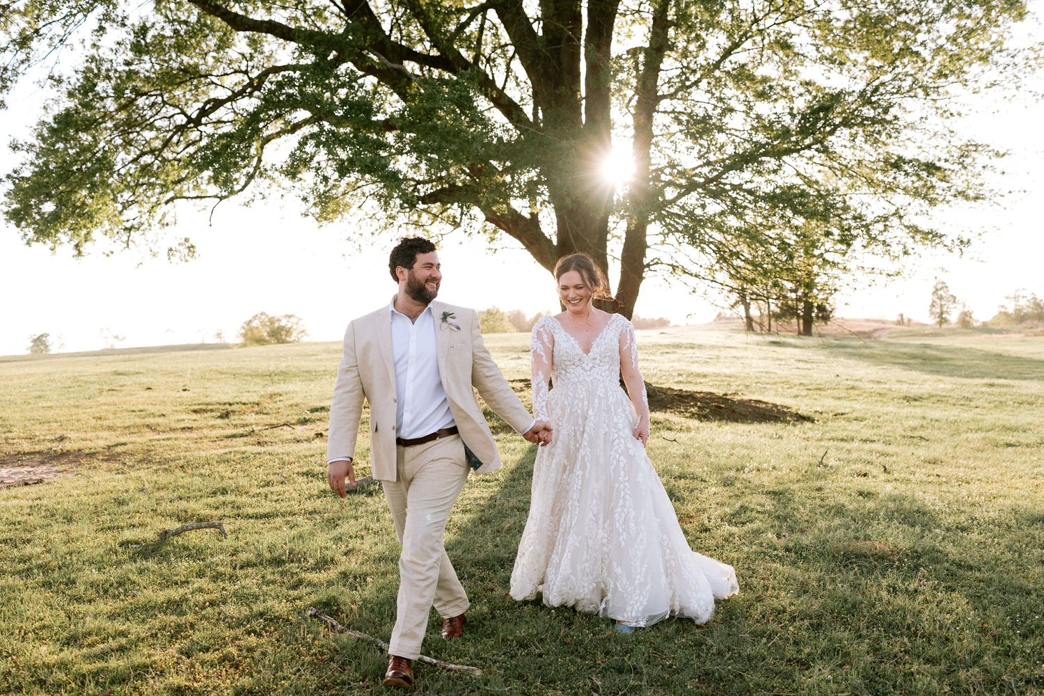 Wedding venue in Auburn, AL set for a romantic and intimate celebration