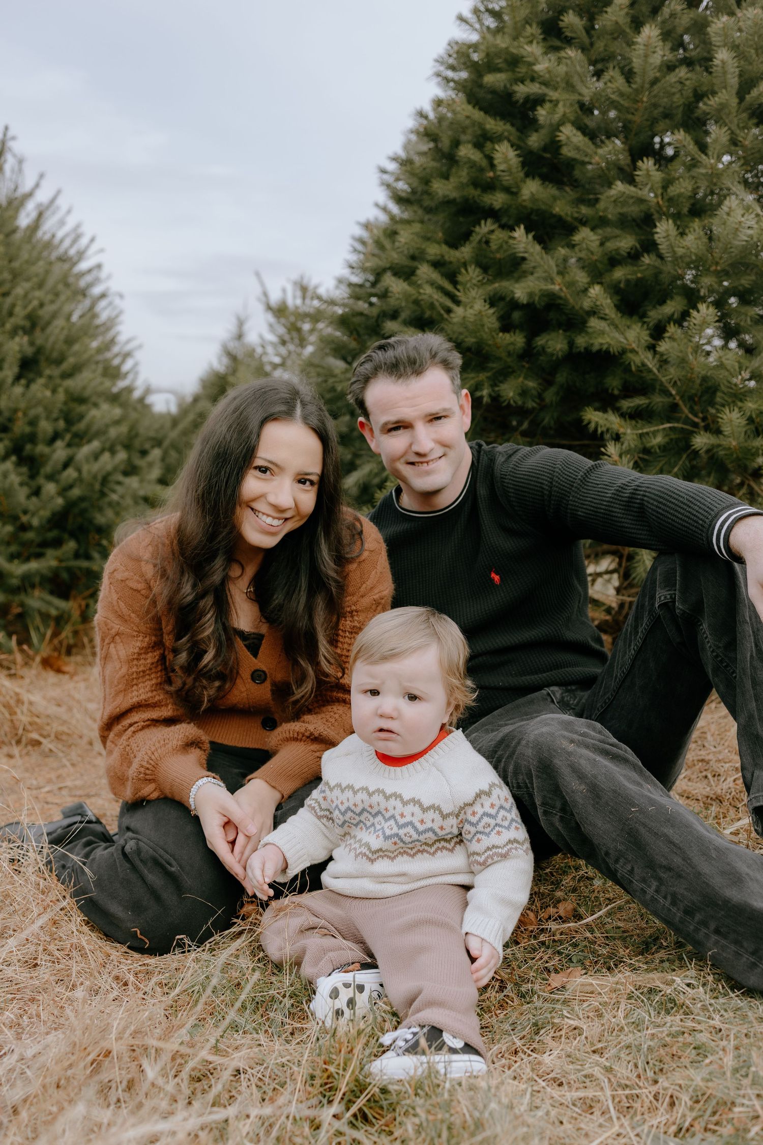 Philadelphia family photography capturing candid, joyful moments with natural light, genuine connection, and timeless portraits for families