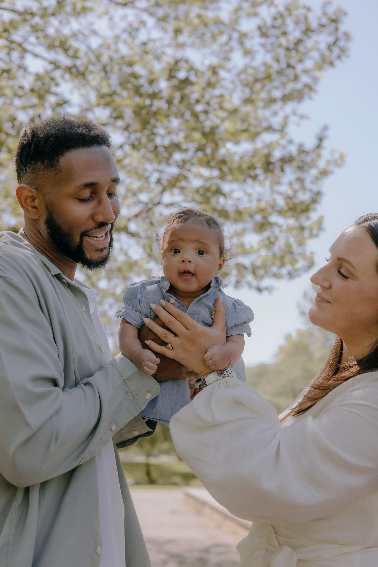 Philadelphia family photography capturing candid, joyful moments with natural light, genuine connection, and timeless portraits for families
