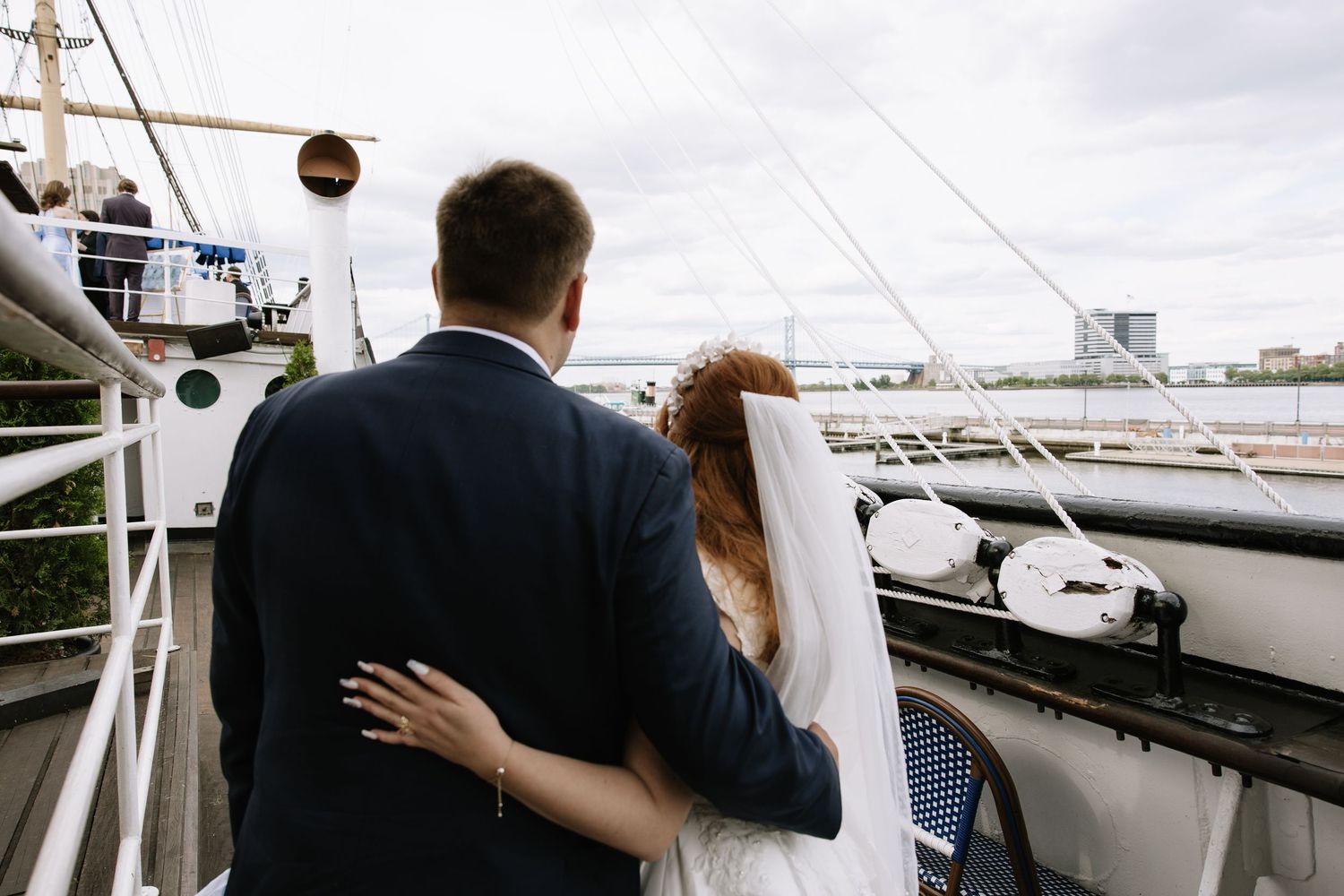 Candid wedding moment captured in a documentary and editorial photography style focused on real emotion and connection.