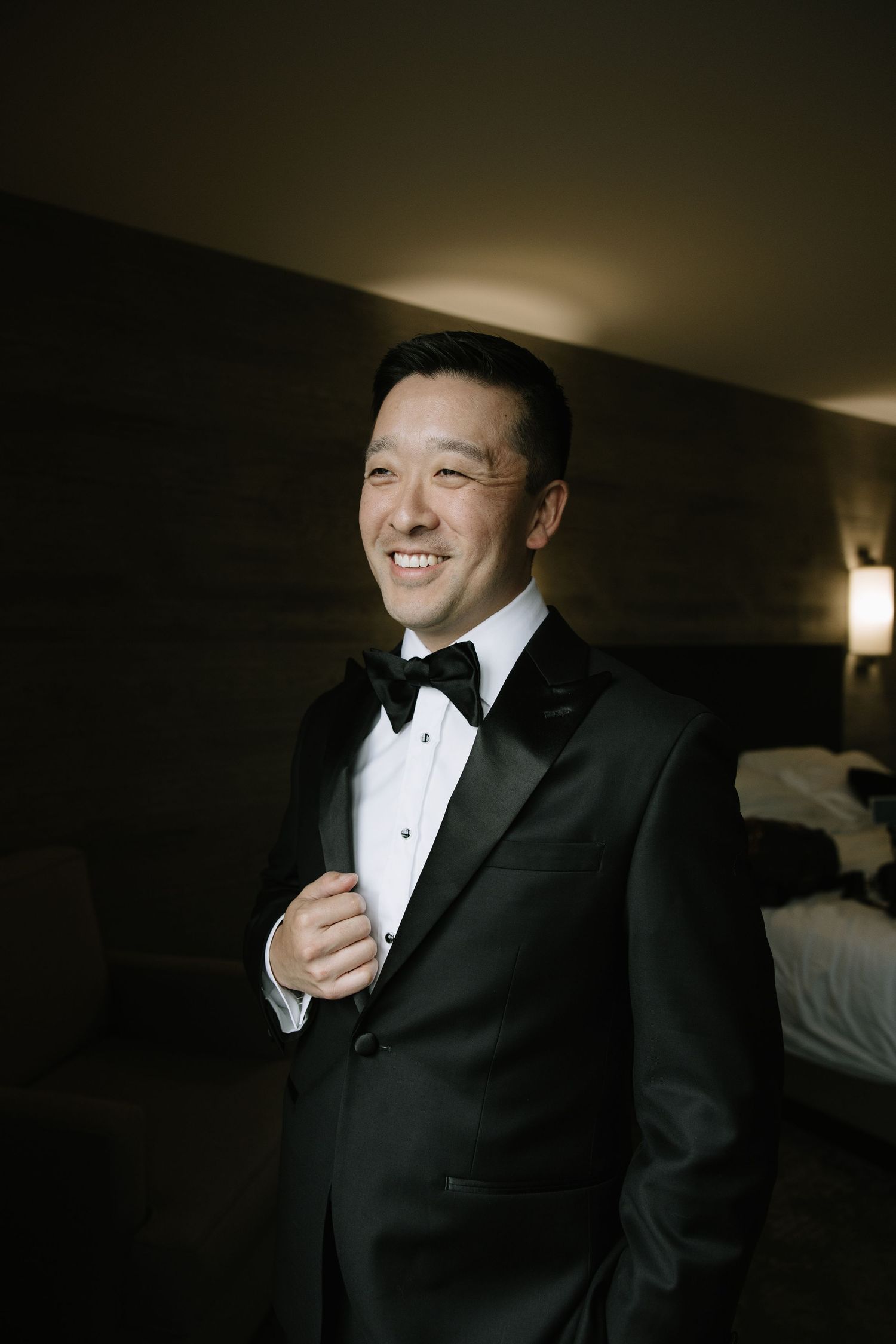 Documentary-style wedding photography by a Philadelphia wedding photographer capturing authentic love and emotion.