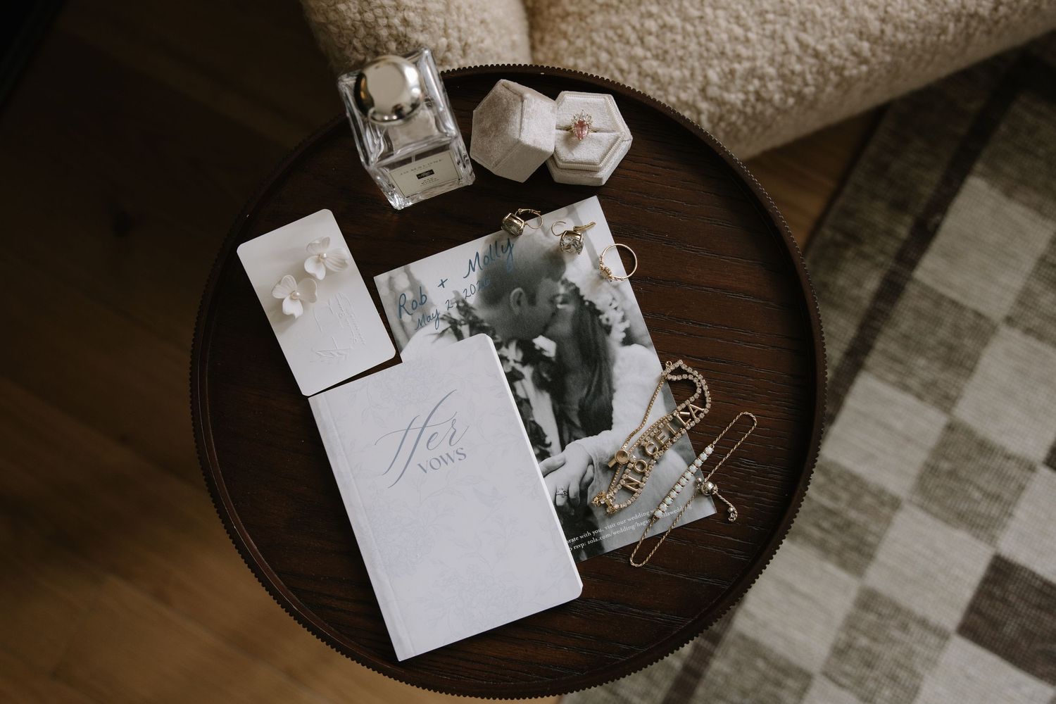 Candid wedding moment captured in a documentary and editorial photography style focused on real emotion and connection.