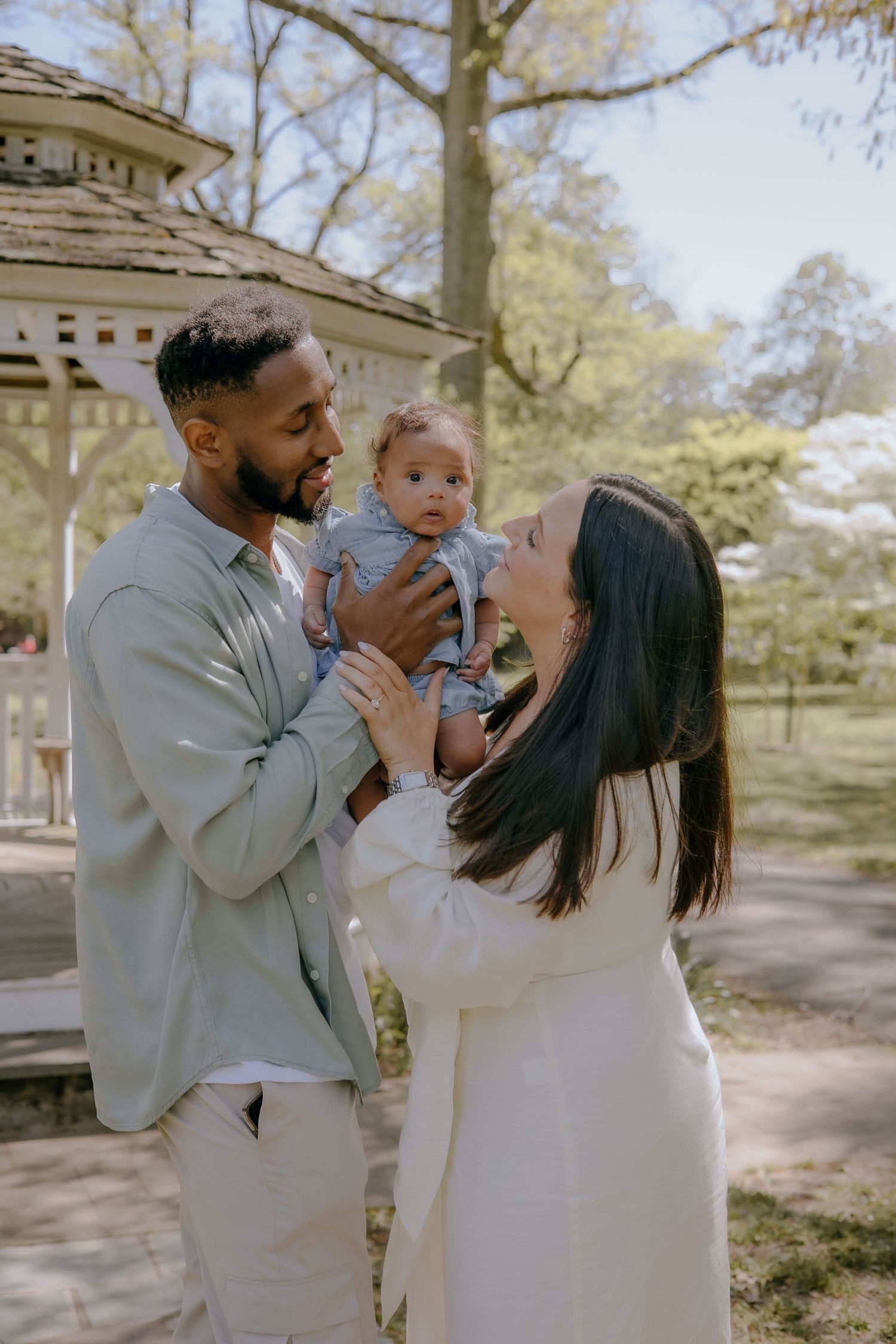 Philadelphia family photography capturing candid, joyful moments with natural light, genuine connection, and timeless portraits for families