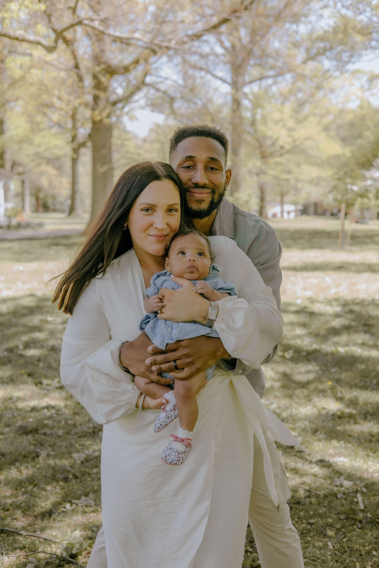Philadelphia family photography capturing candid, joyful moments with natural light, genuine connection, and timeless portraits for families