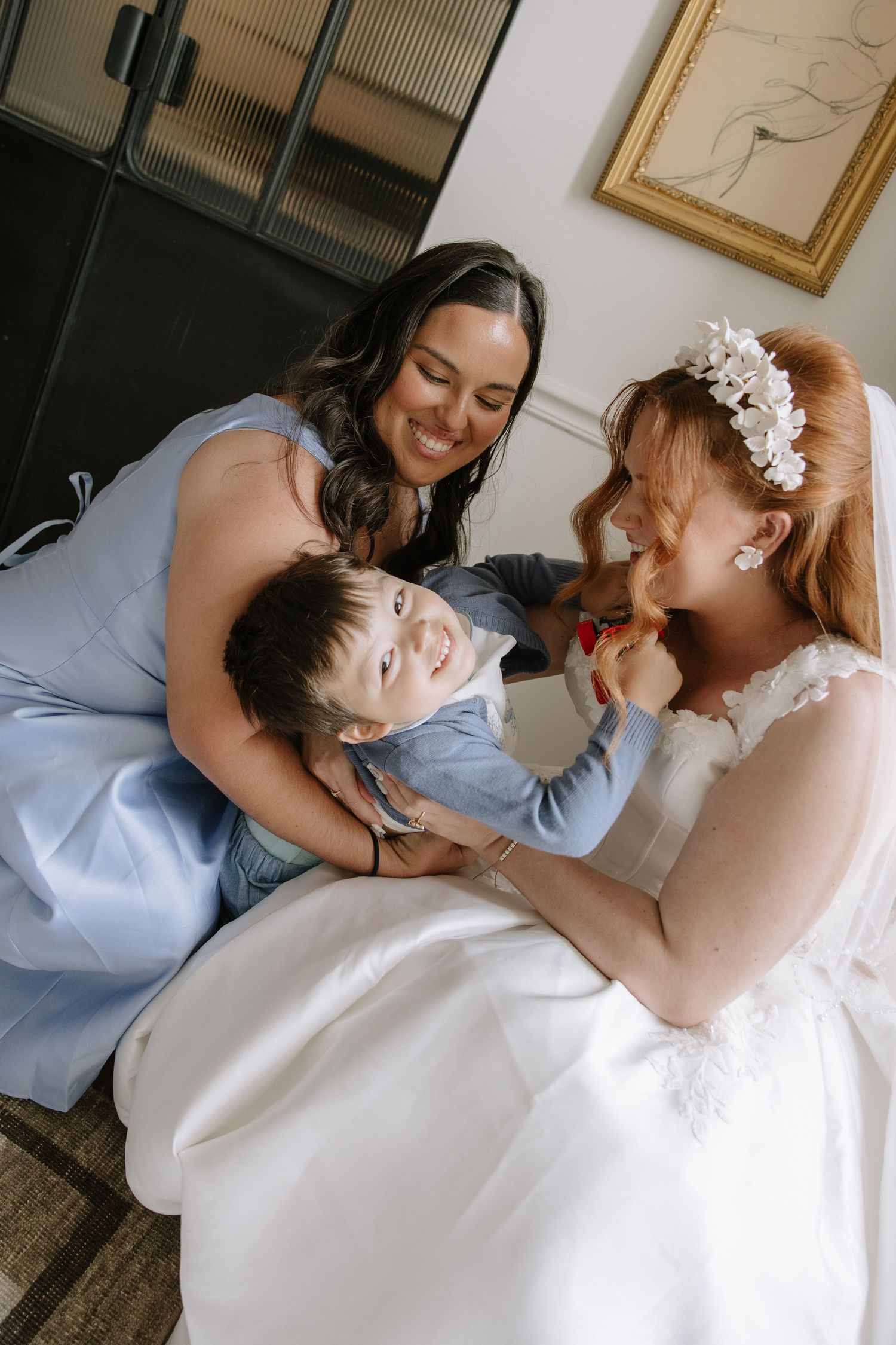 Candid wedding moment captured in a documentary and editorial photography style focused on real emotion and connection.