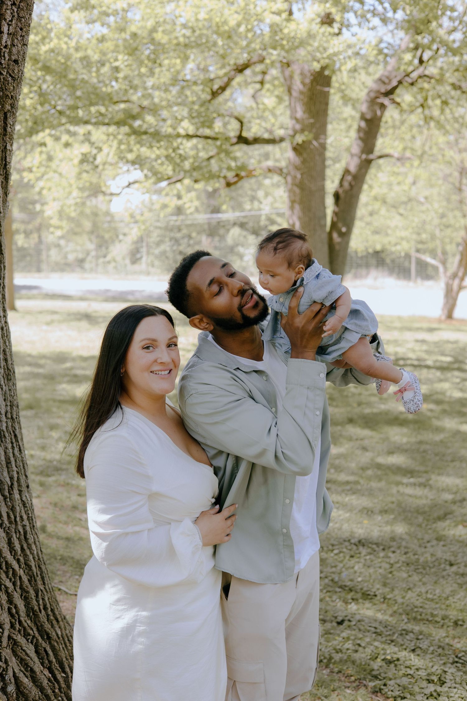 Philadelphia family photography capturing candid, joyful moments with natural light, genuine connection, and timeless portraits for families
