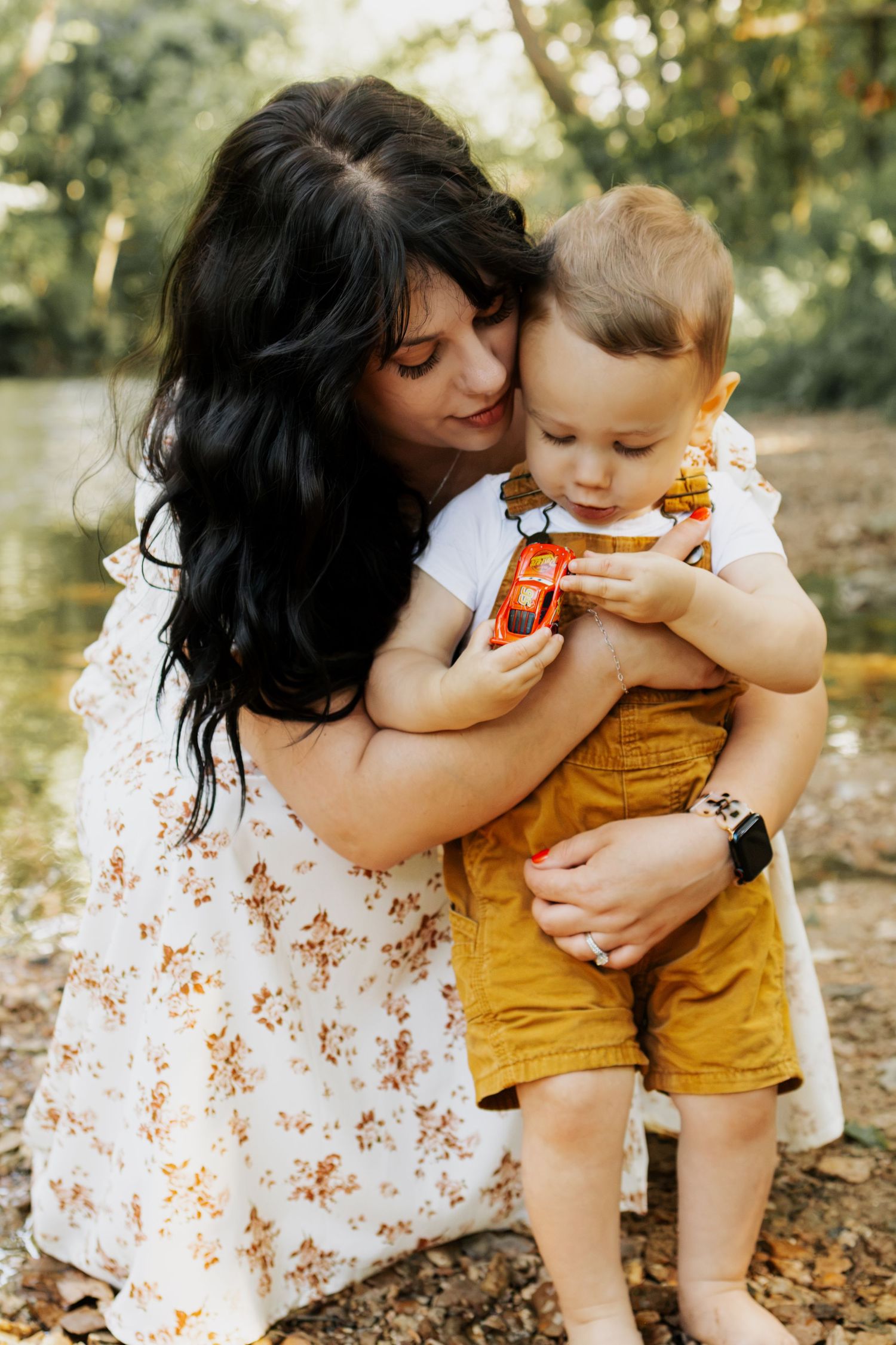 Mother and toddler sharing a sweet moment in Foristell, MO