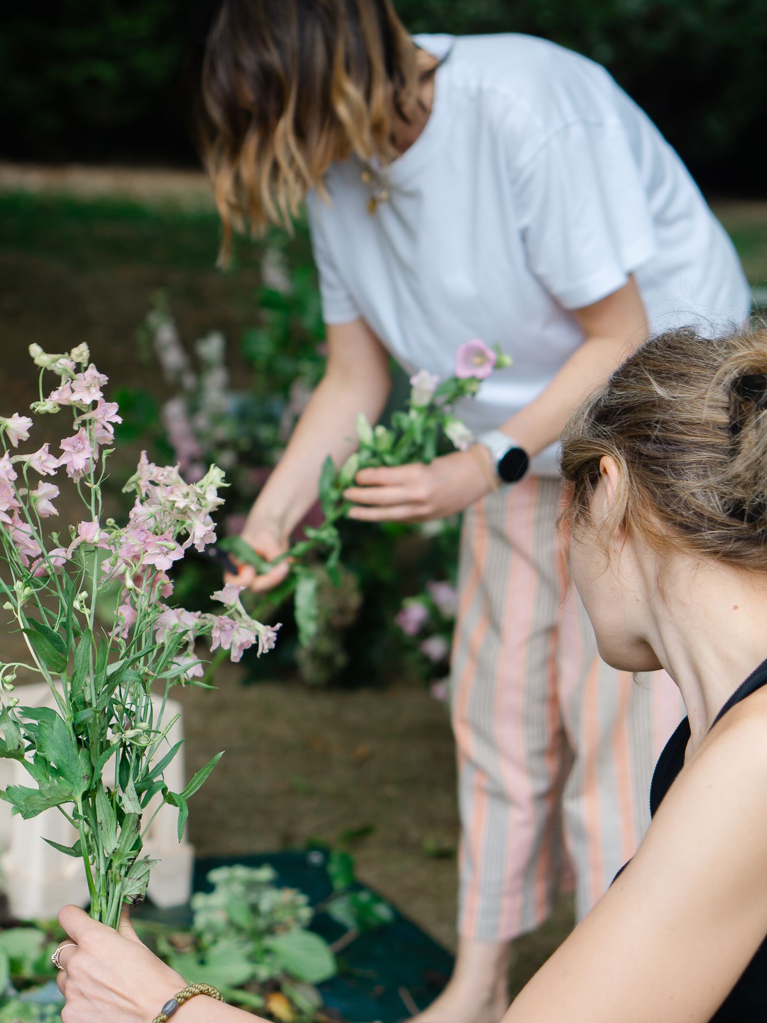 Rachel Husband from the Roseshed on her 4th shoot with Devon portrait photographer Felicity Billen with help from Steph at Verbena Styling