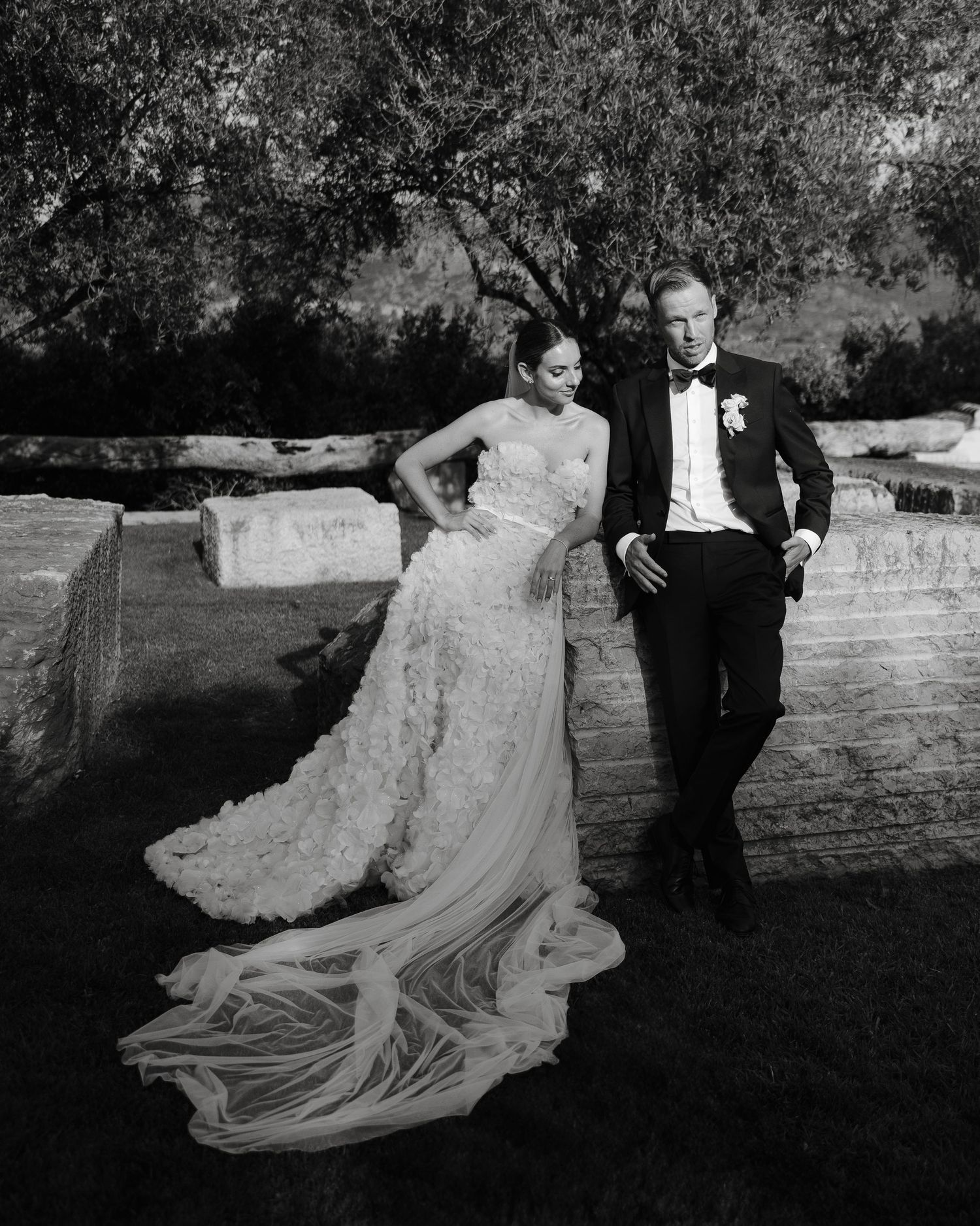 Let's welcome our new members! Welcome to the HundrED Facebook community.  Please tell us something about yourself and why you are passionate about  education 🤩 Haithem Mediani, Cher Lucero, Tom Penny, image size:1500x1876