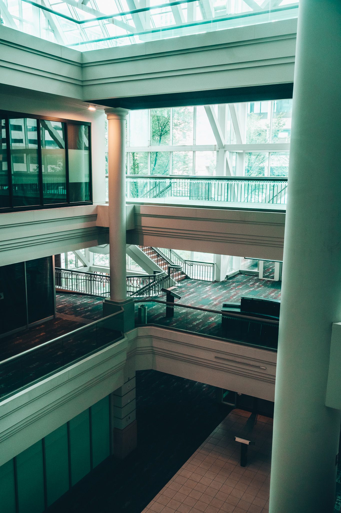 Abandoned Mall - St Paul, MN