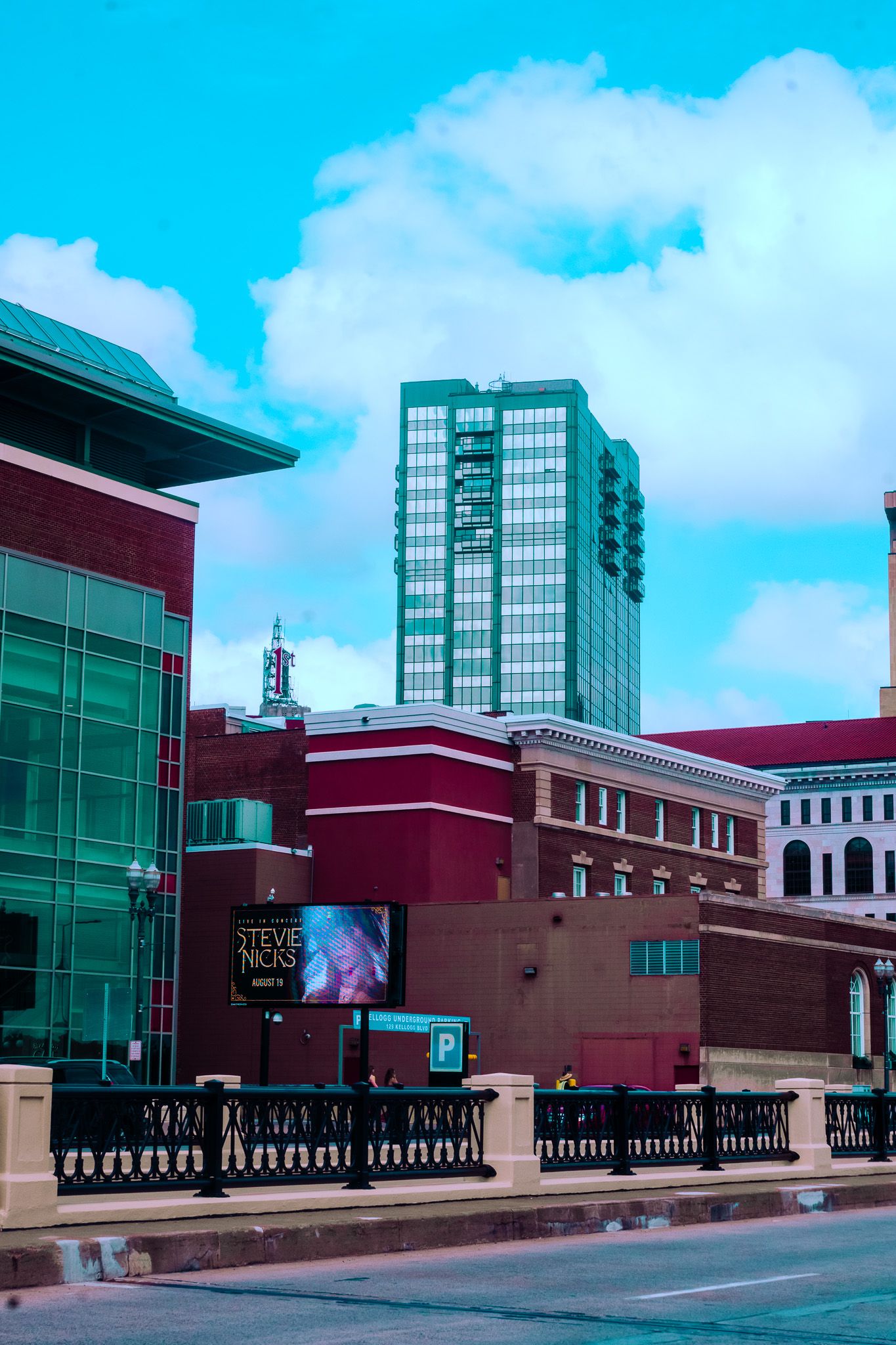 St Paul, MN