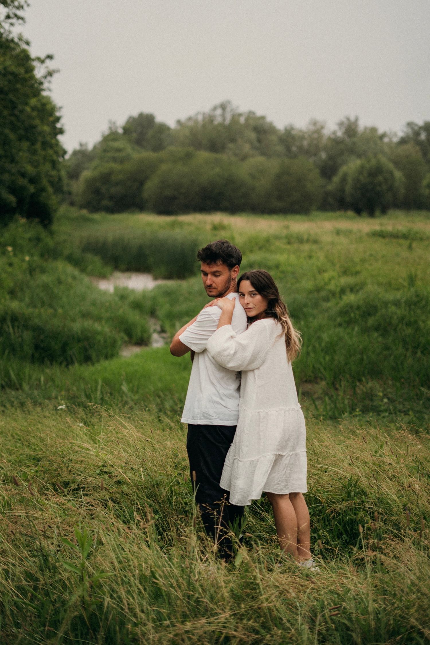 shooting photo couple dans la nature