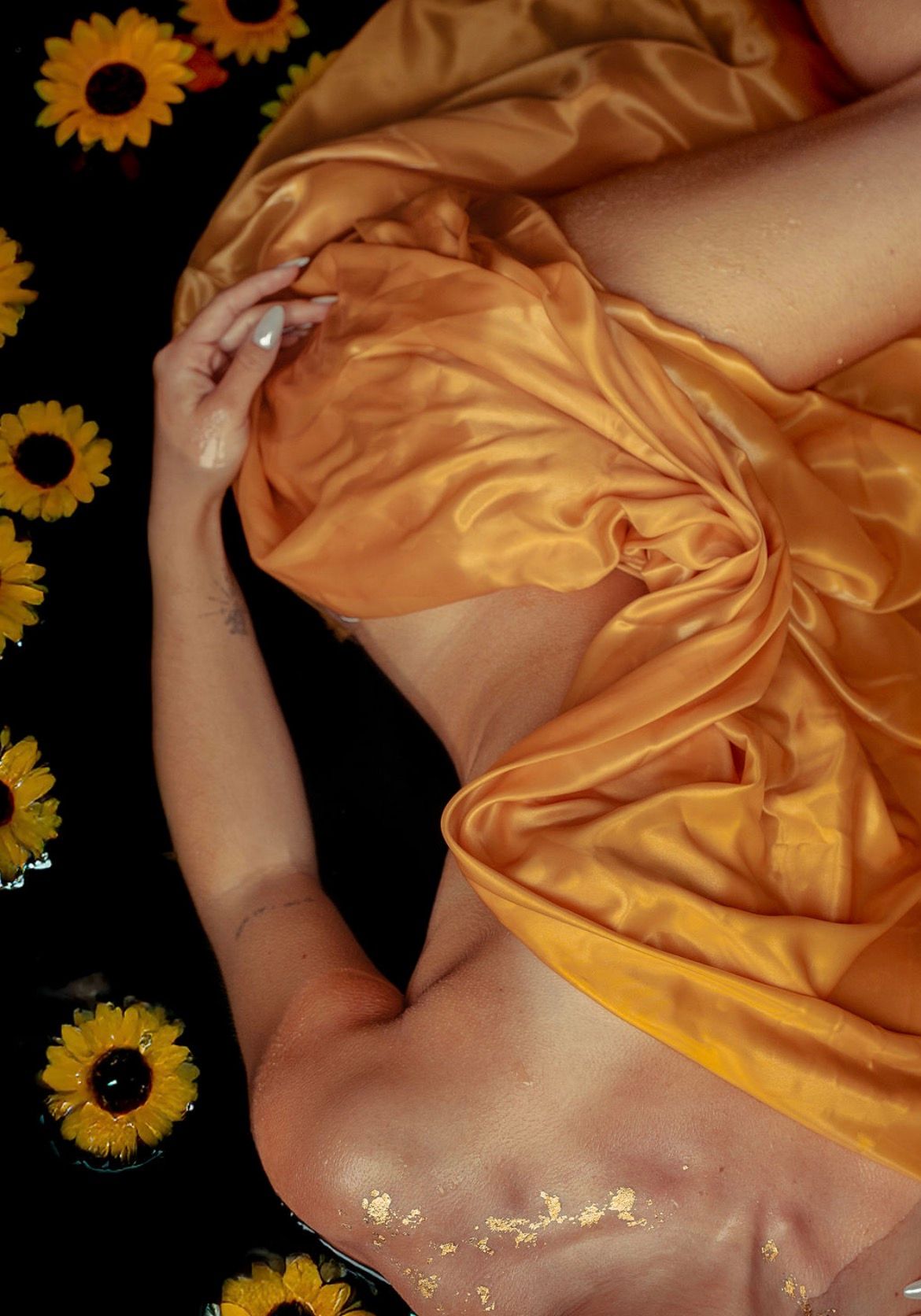 model photo studio piscine tournesol