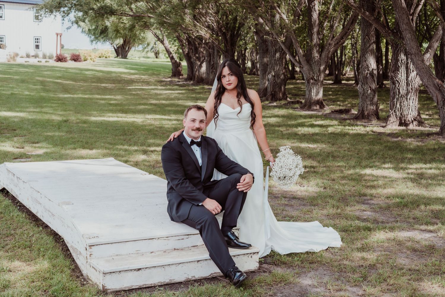 wedding Portrait by Juve Photography at Five Family ranch, Marshall, MN