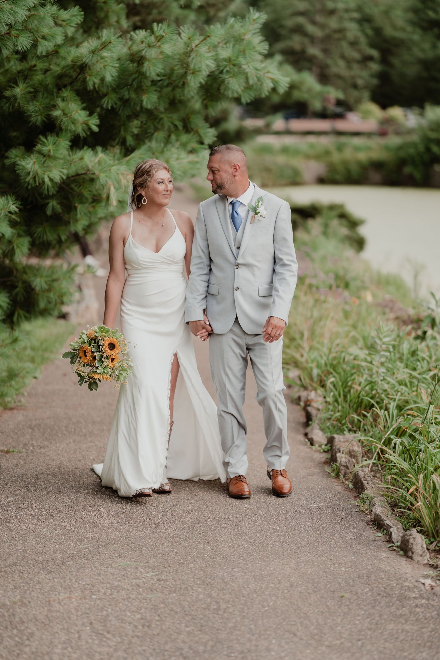wedding Portrait by Juve Photography at Como Park, Saint Paul Minnesota