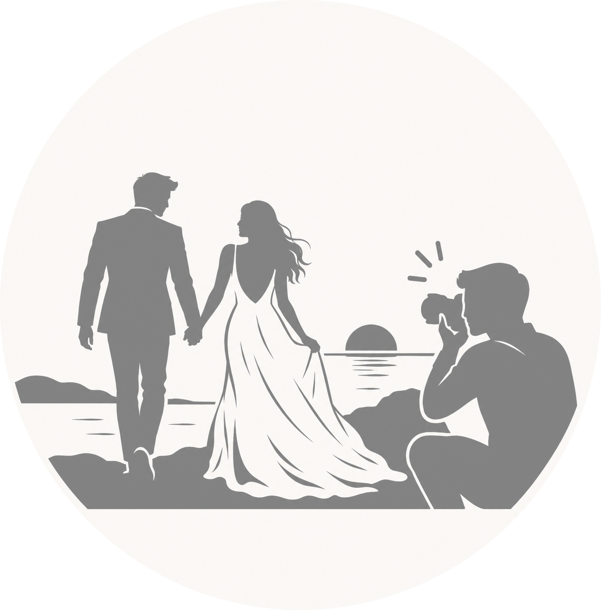 Logo grisé représentant une séance photo de couple After Wedding au bord de l'océan au soleil couchant, en Gironde.
