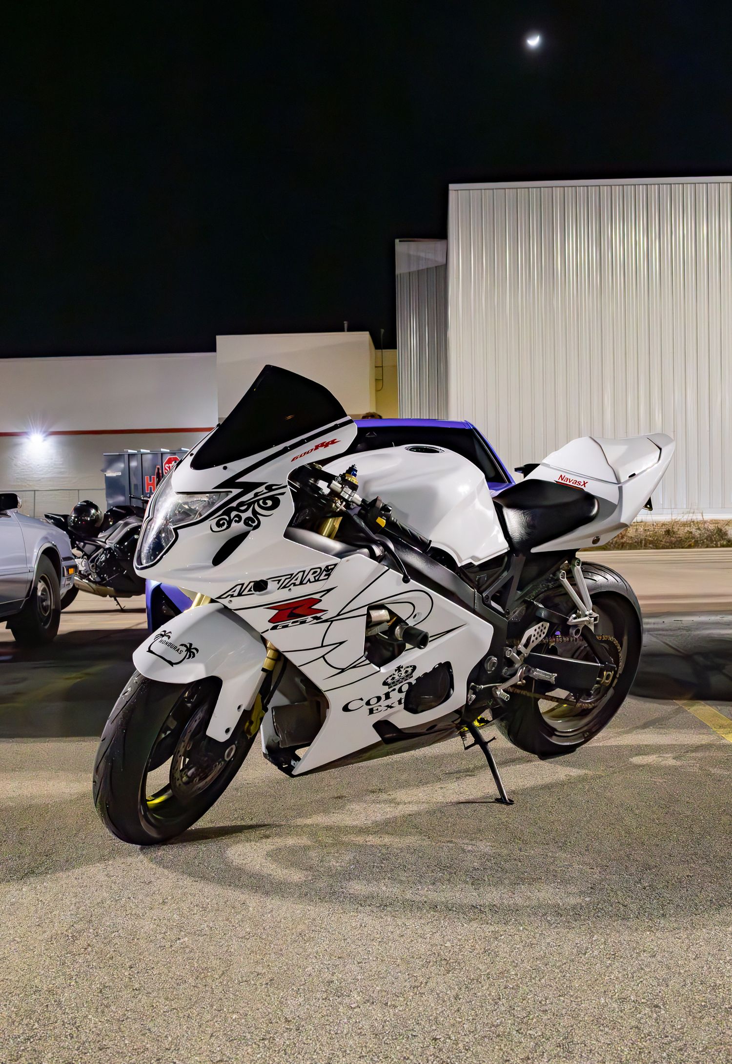 White Suzuki GSX-R sport bike