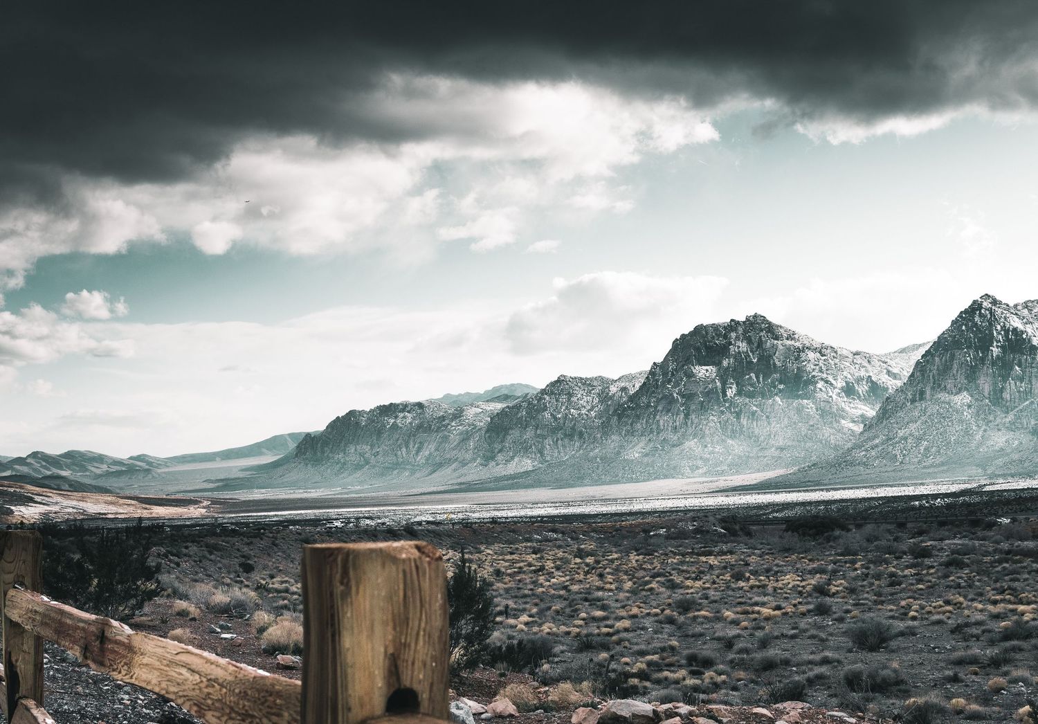 Scenic mountain landscape in Summit County, Colorado used for photography session backdrops.”
