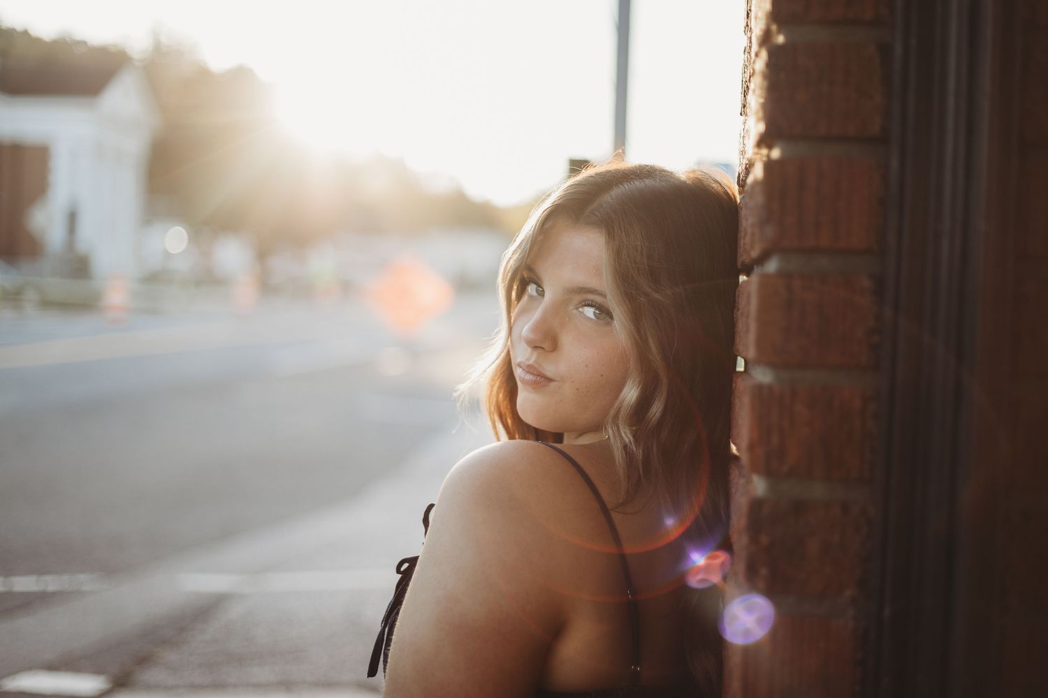 High school senior portrait in downtown Kingston, Tennessee.