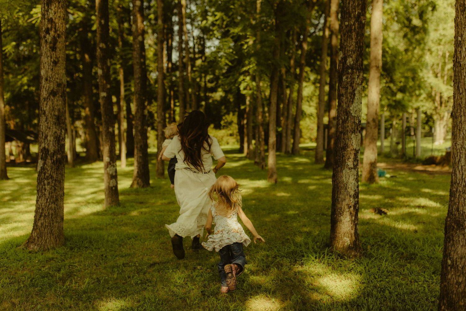 A Creative Portrait and Wedding photographer serving East Valley and all of Arizona