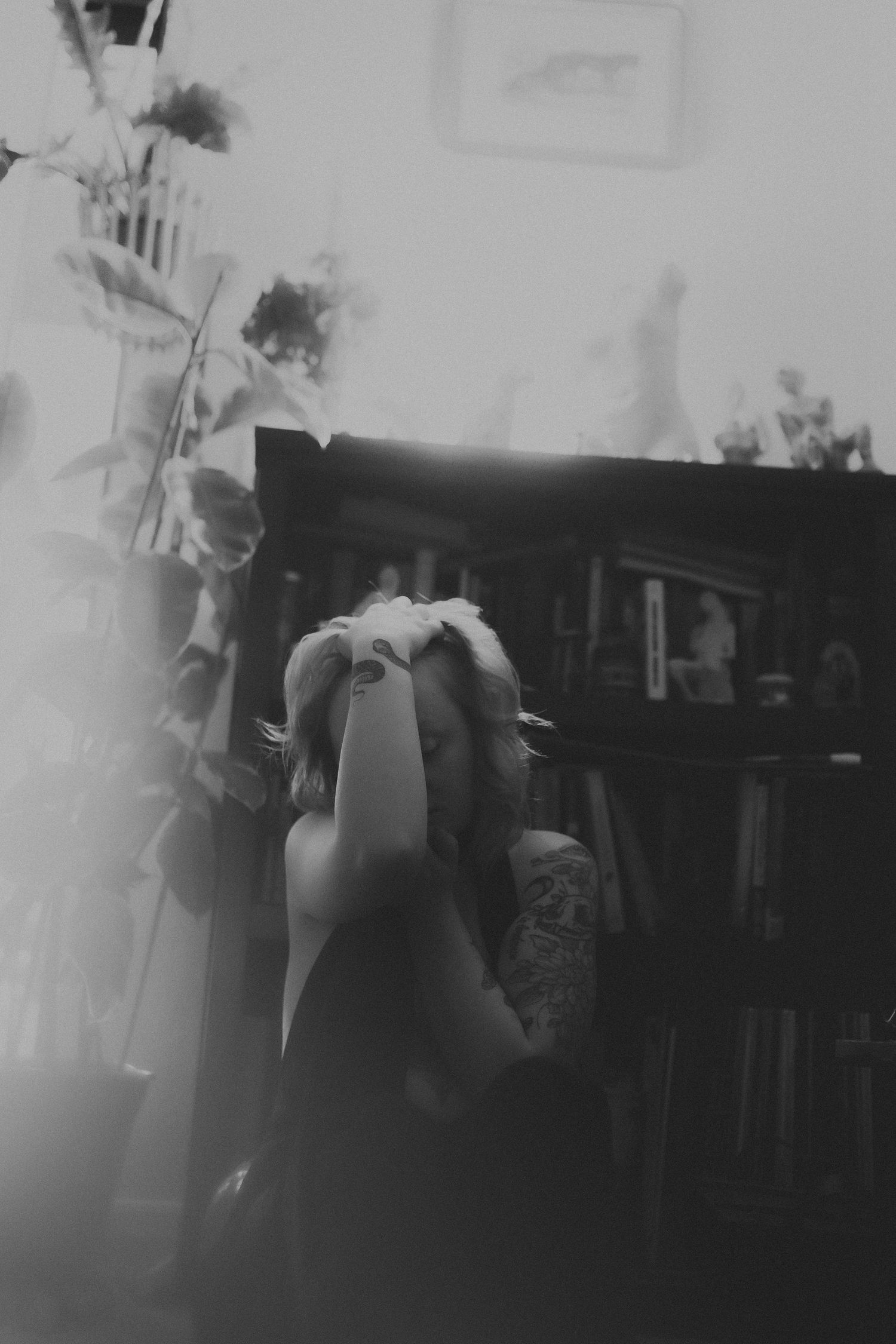 Arizona Creative Moody Poetic Black and white portraits for models