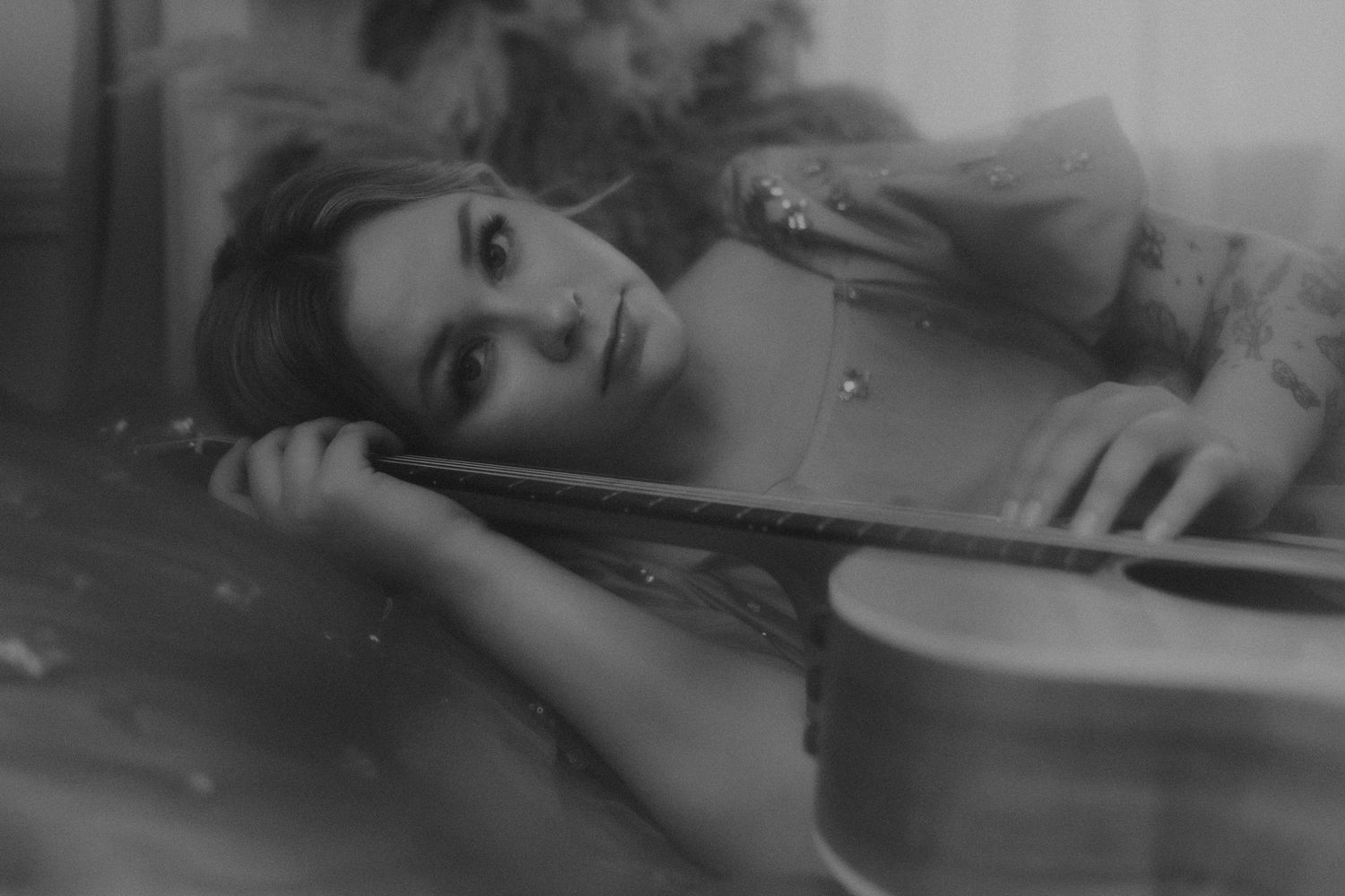Arizona Creative Moody Poetic Black and white portraits for models