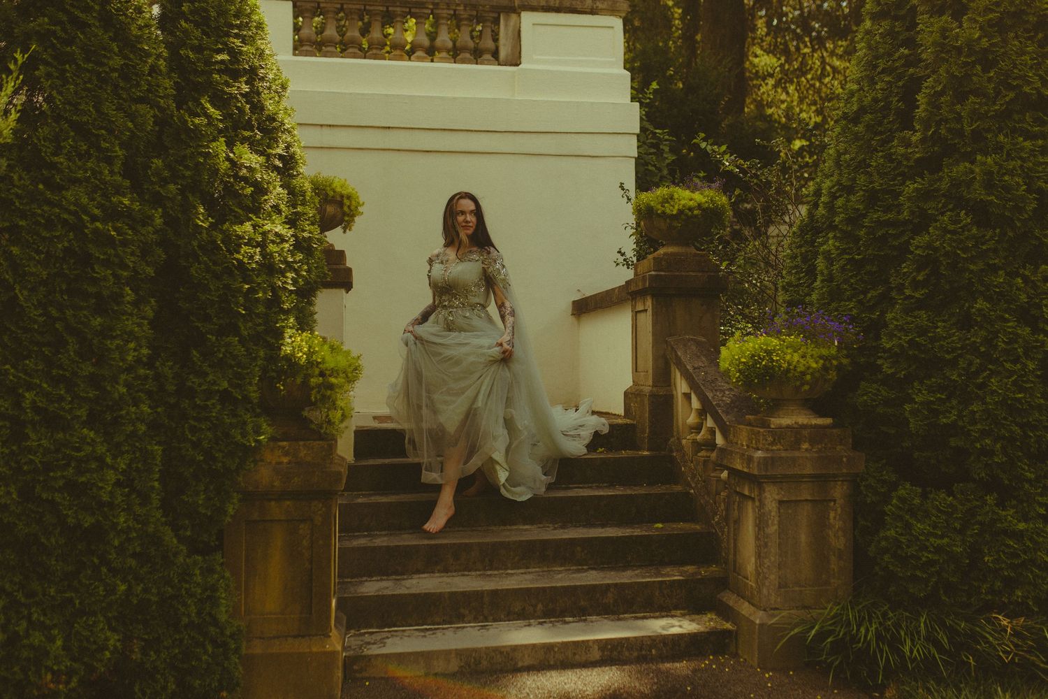 Arizona Creative Moody Poetic Fairytale Themed Portraits