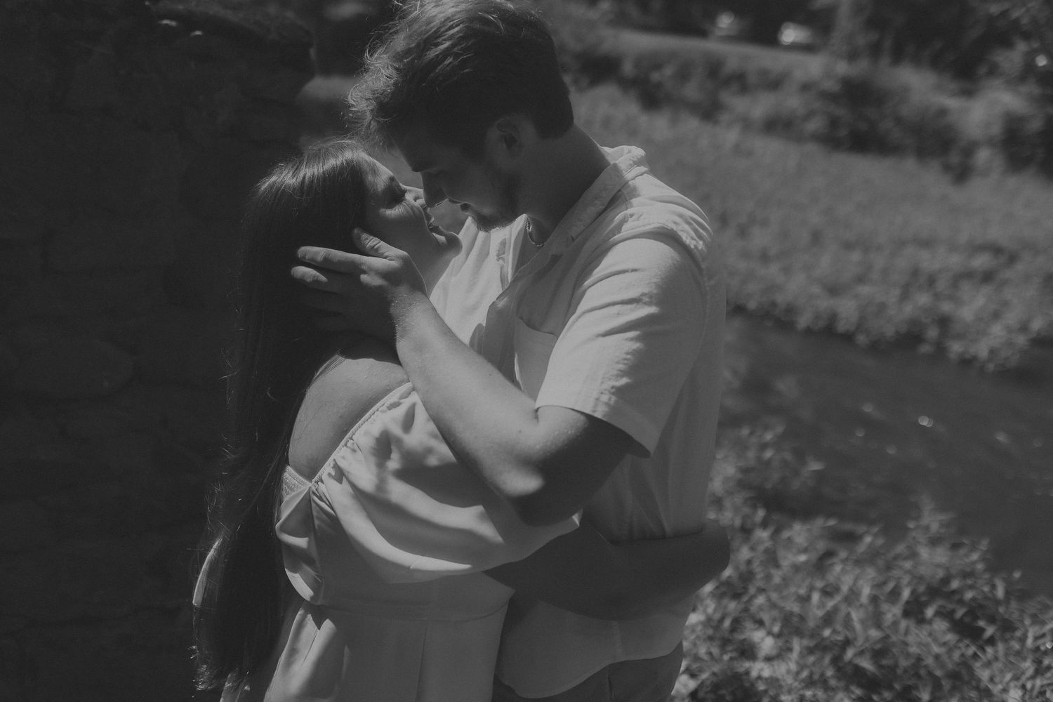 Arizona Creative Moody and Poetic Black and white Couples Photoshoot
