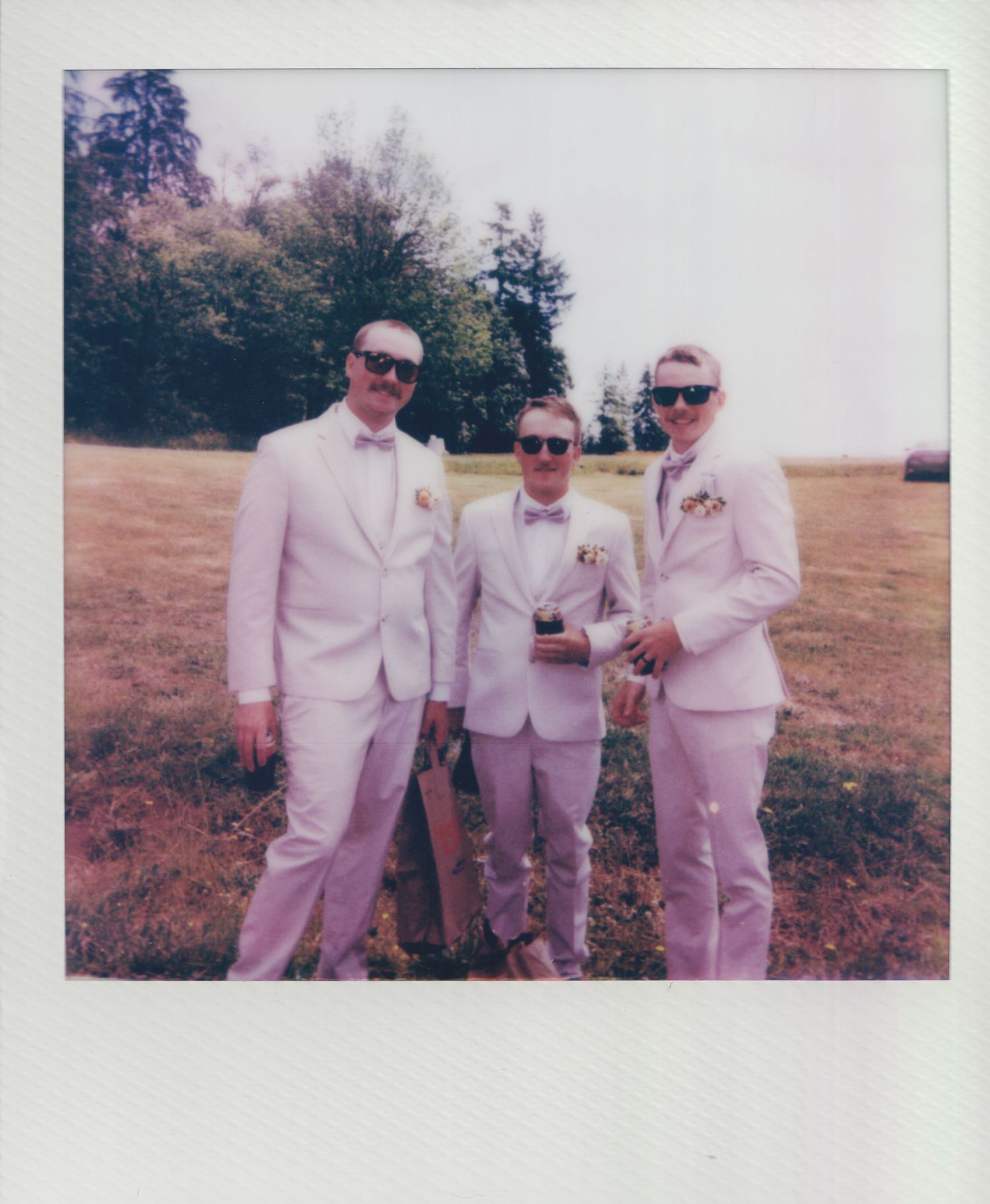 Oregon wedding and couples photographer capturing authentic, timeless moments for couples throughout the Pacific Northwest and beyond PNW!