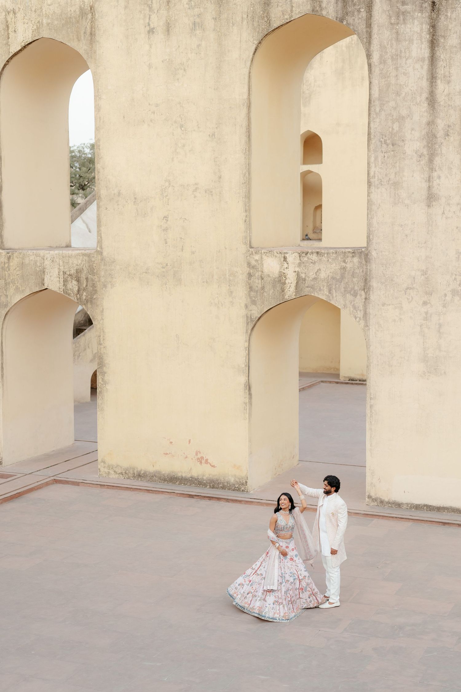 Couple portrait at Amber Fort Jaipur during sunrise pre wedding shoot