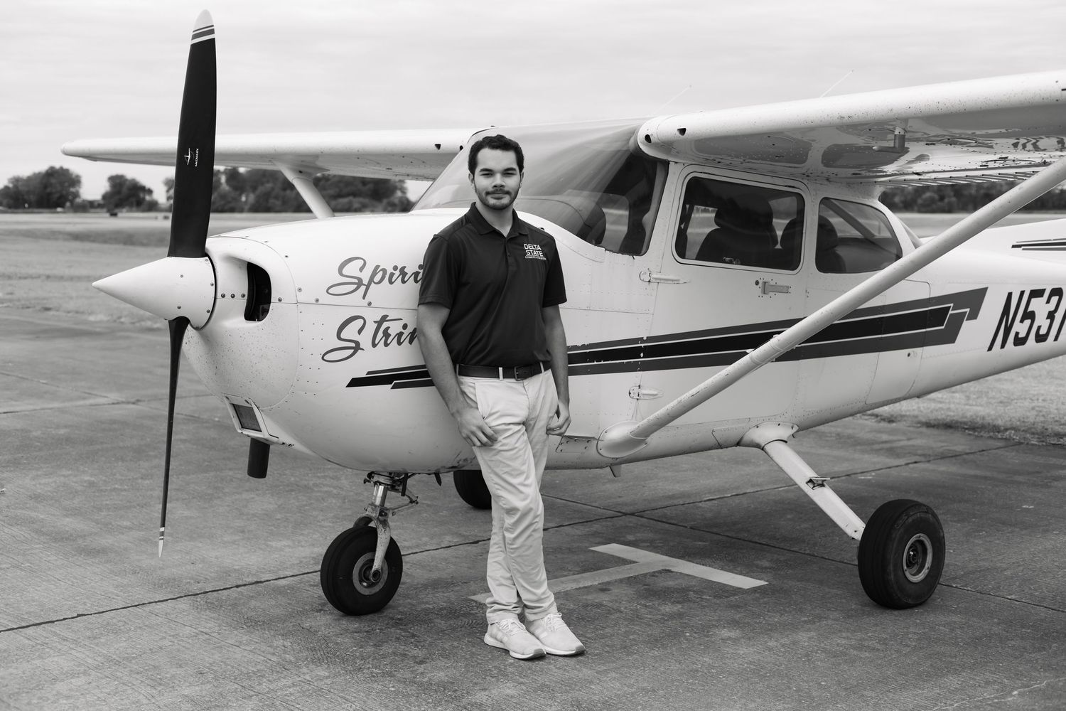 Delta State University Aviation college senior student photography photographer guy session DSU Cleveland, MS