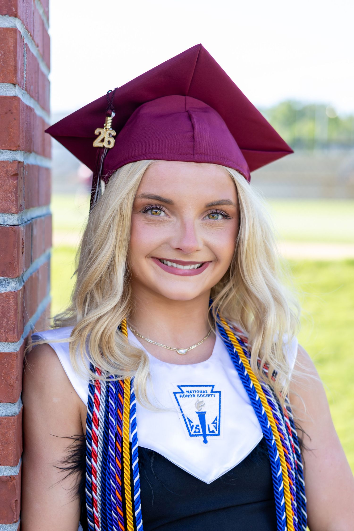 High School Senior portrait photography Hernando, Mississippi Class of 2027 Senior Rep Program Cap & Gown Session Photographer