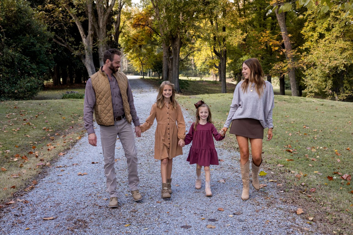 Family photography session country road Mississippi Delta Photographer Cleveland MS